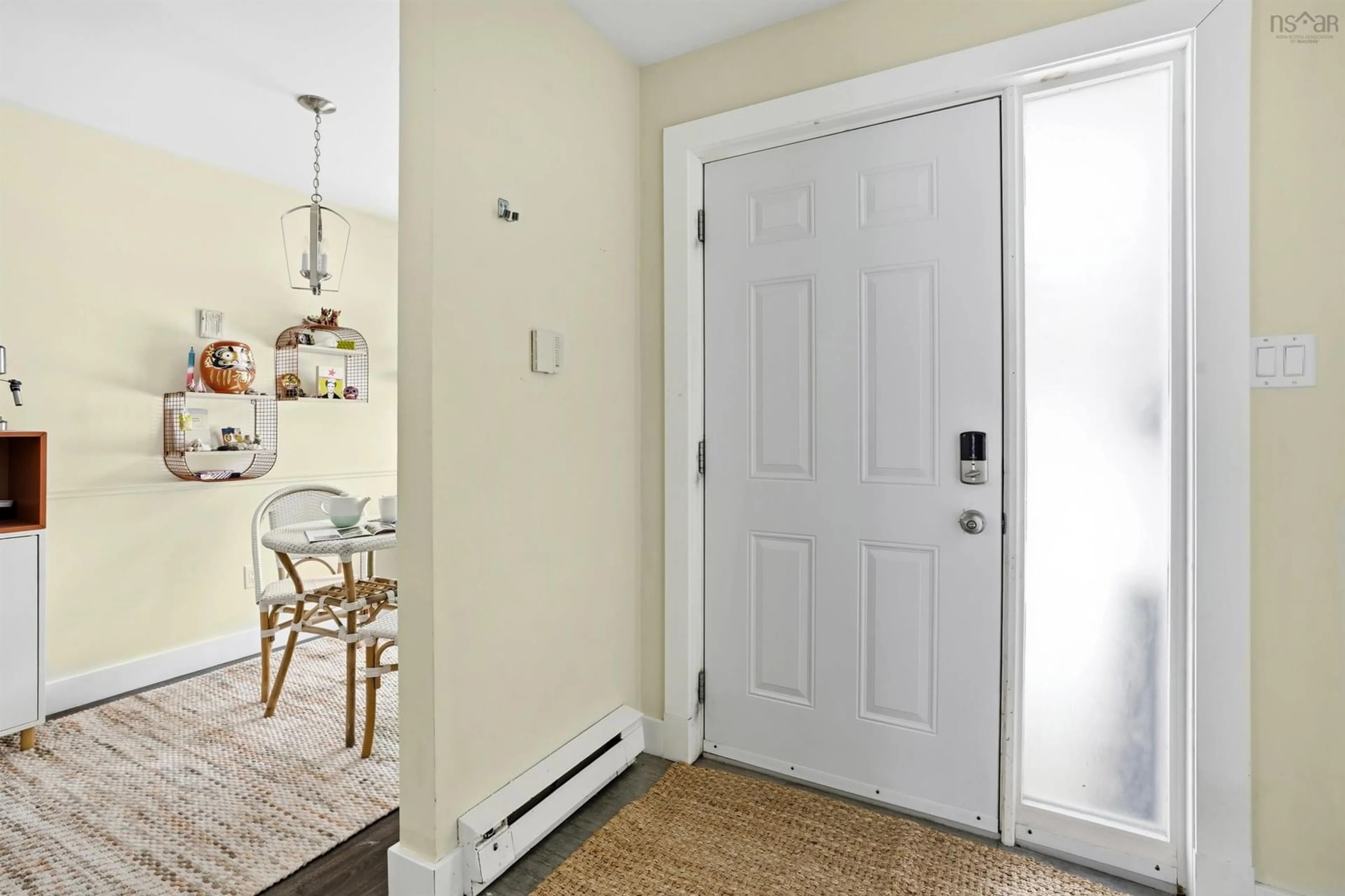 Indoor entryway for 1 Collins Grove Crt #1, Dartmouth Nova Scotia B2W 5Y1