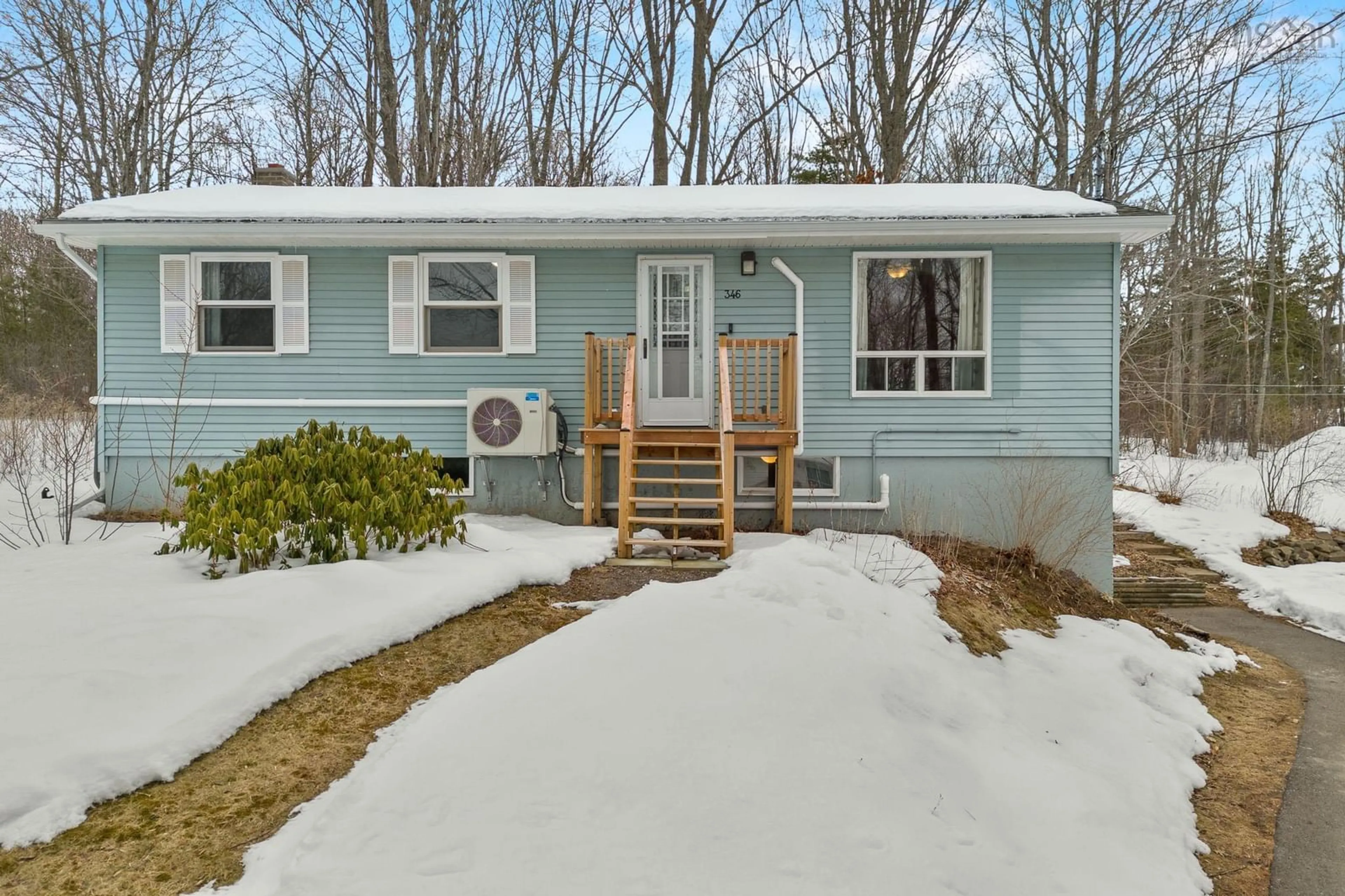 Home with vinyl exterior material, street for 346 Lamont Rd, North Kentville Nova Scotia B4N 3A8