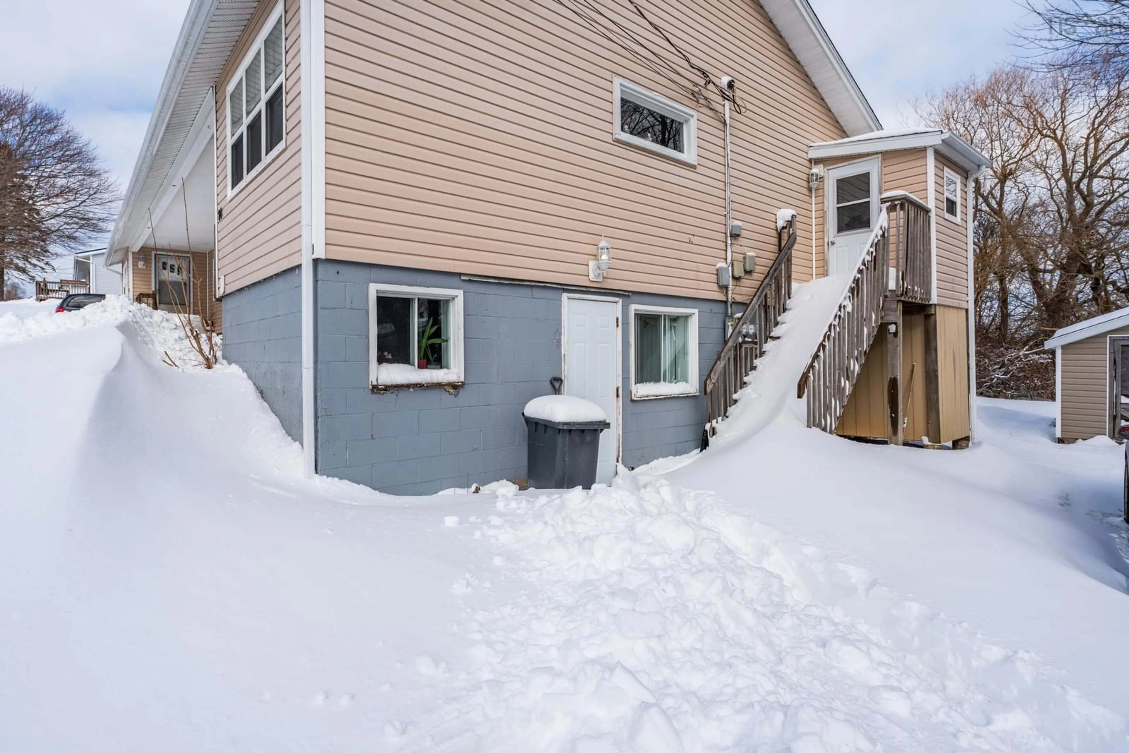 Patio, street for 84 Third Ave, Digby Nova Scotia B0V 1A0
