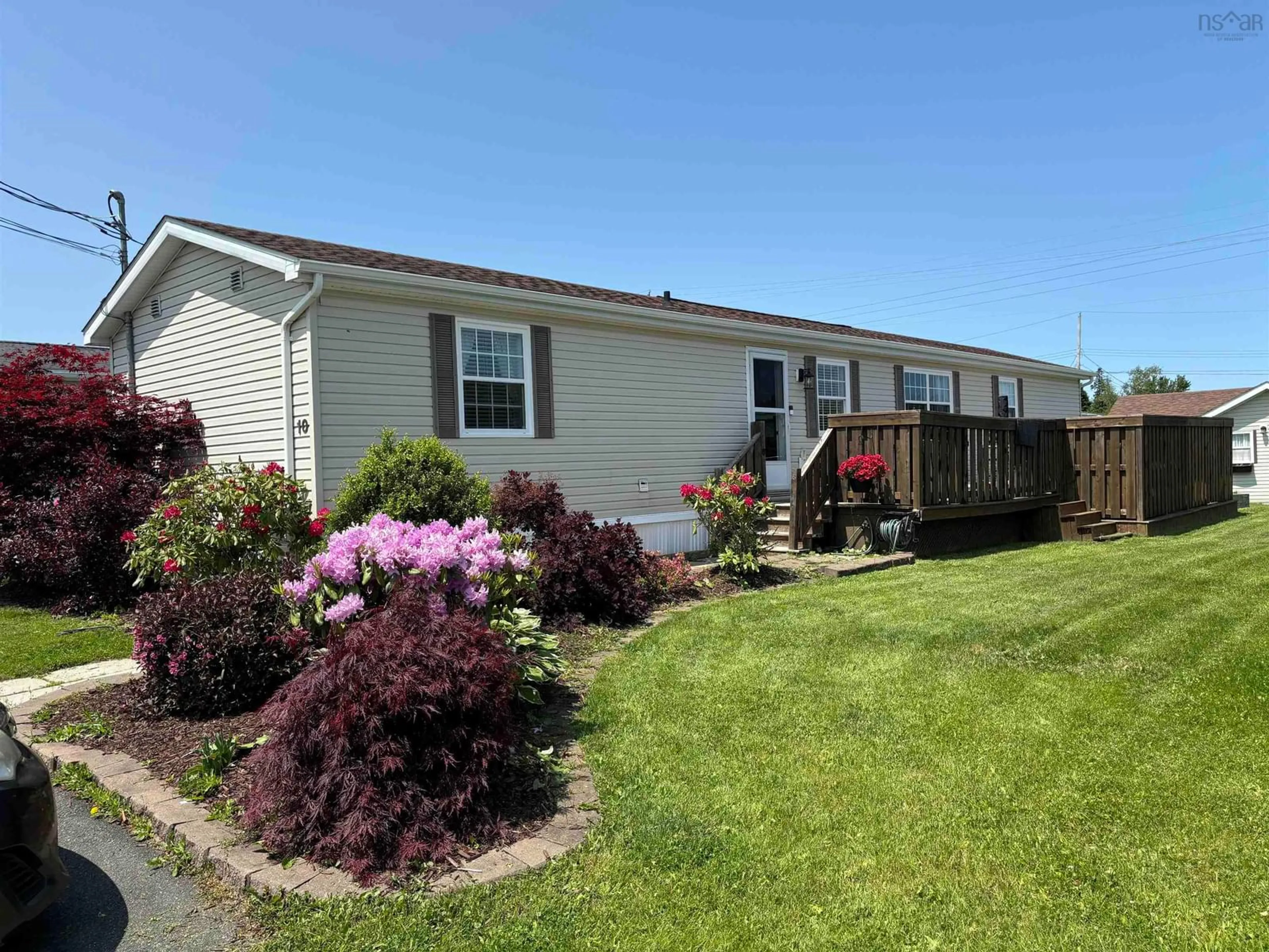 Home with vinyl exterior material, water/lake/river/ocean view for 10 South Hill Dr, Antigonish Nova Scotia B2G 2V9