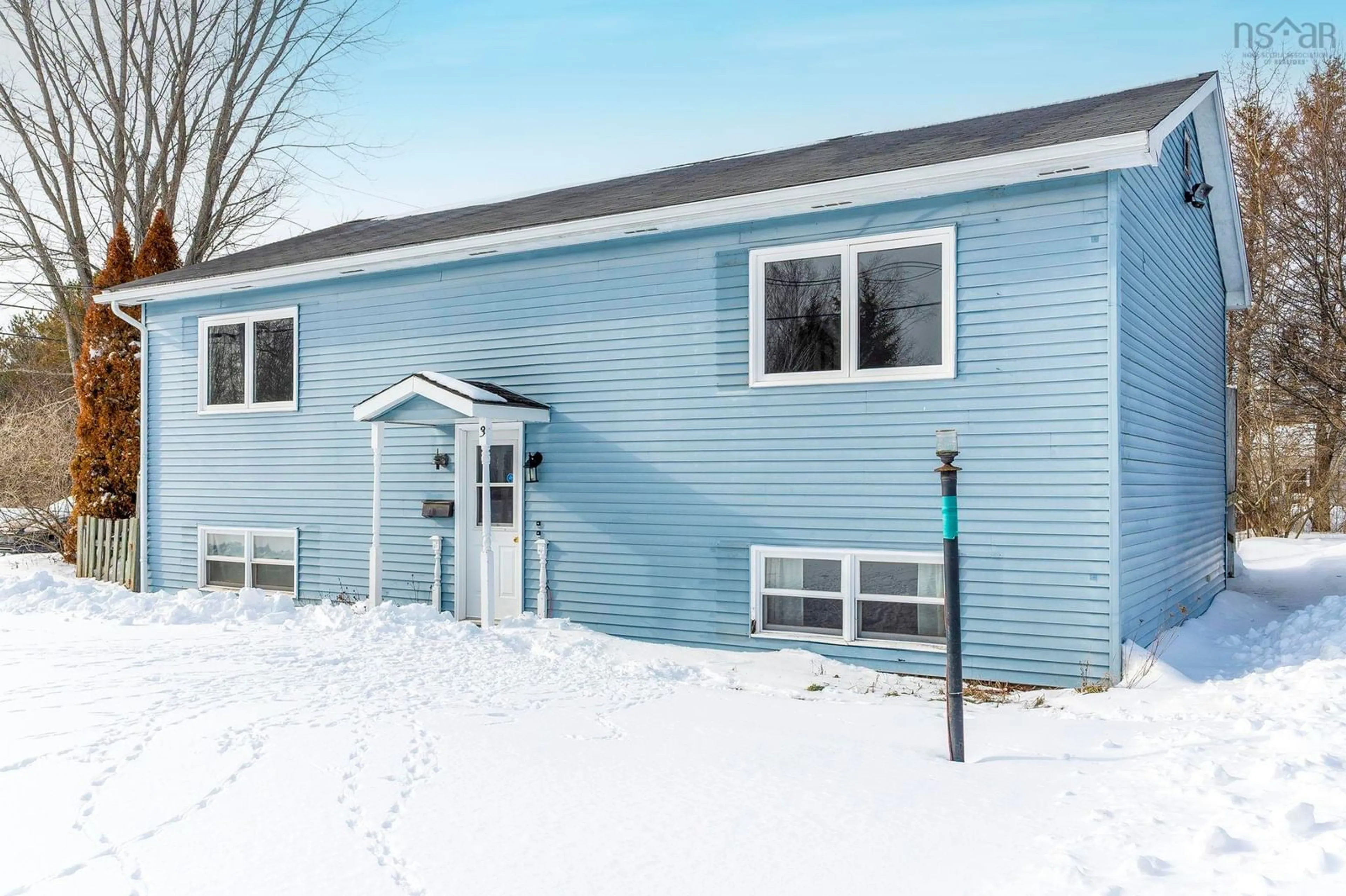 Home with vinyl exterior material, building for 3 Lorcon Street, Nictaux Nova Scotia B0S 1P0