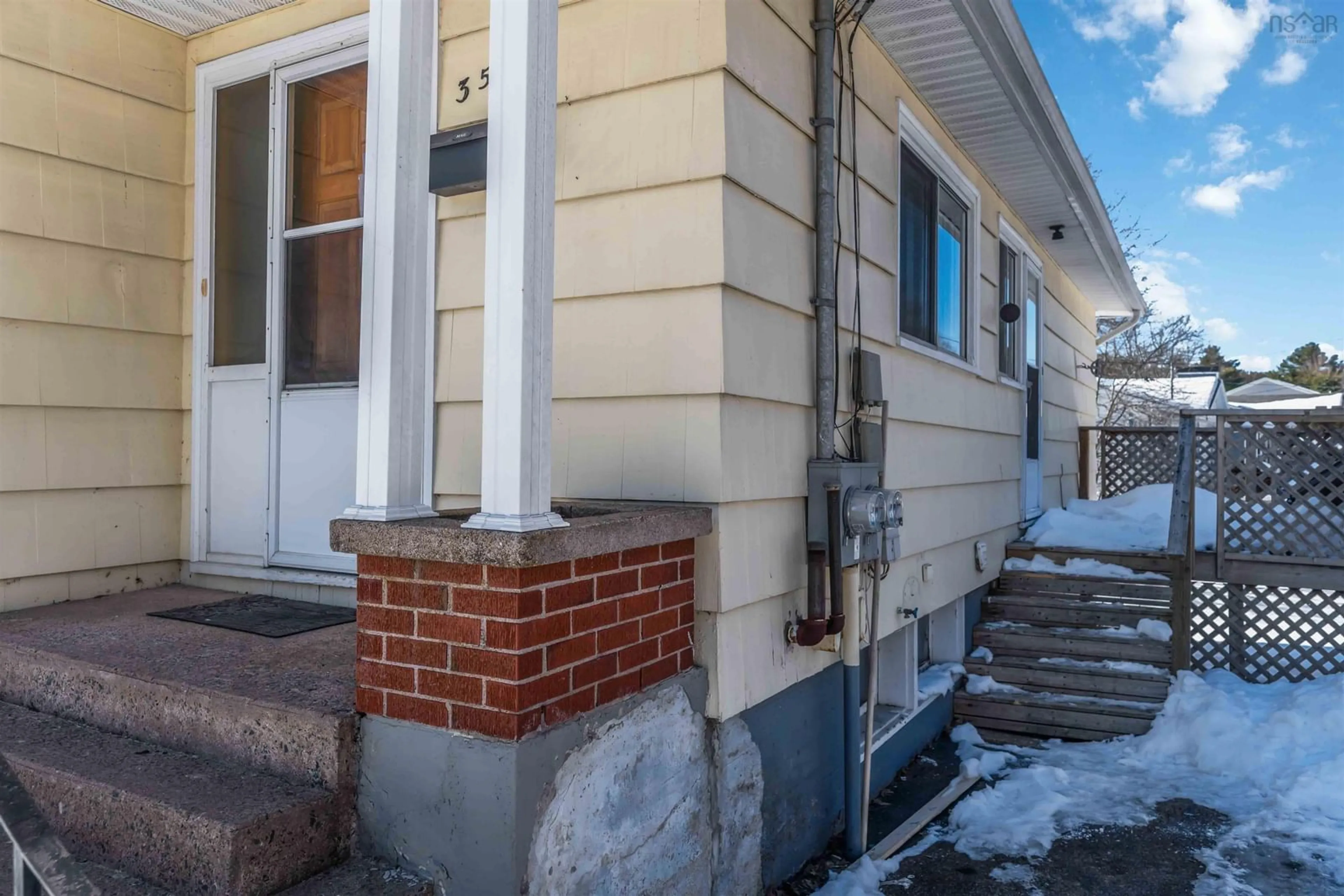 Unknown for 350 Bridge St, Kentville Nova Scotia B4N 2G5