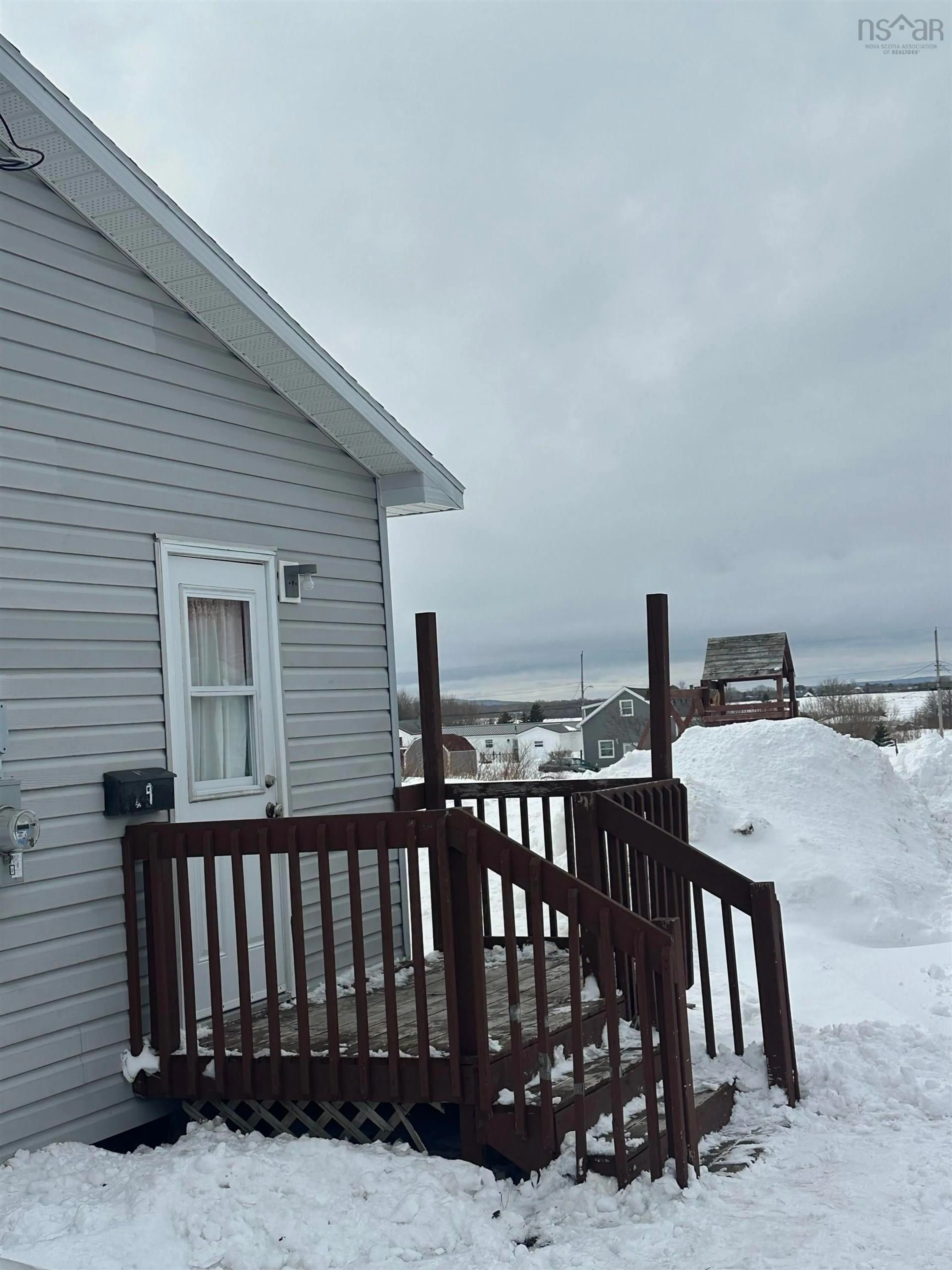 Unknown for 19 Peck St, Sydney Mines Nova Scotia B1V 1V2