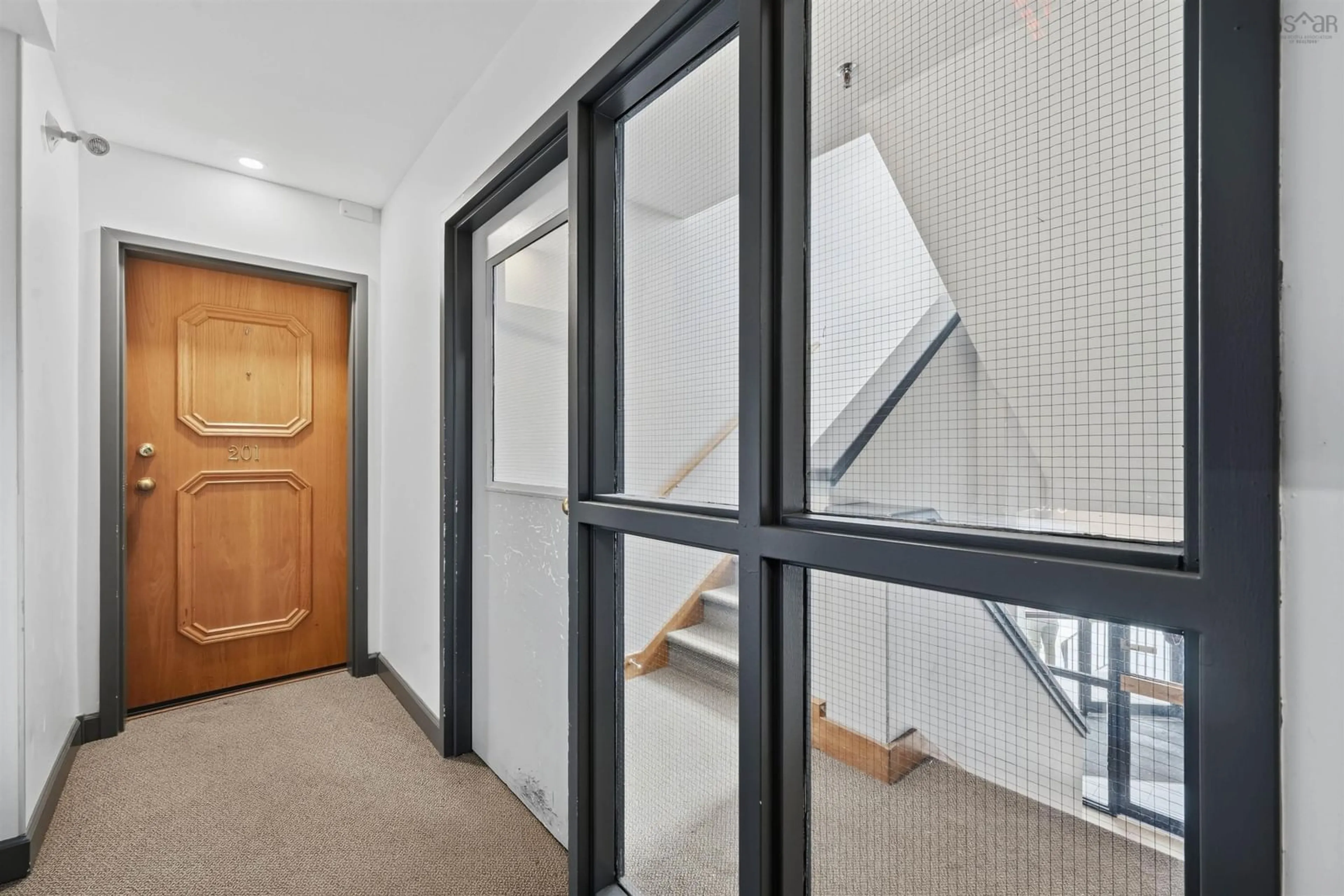 Indoor foyer for 131 Farnham Gate Rd #201, Halifax Nova Scotia B3M 4A4