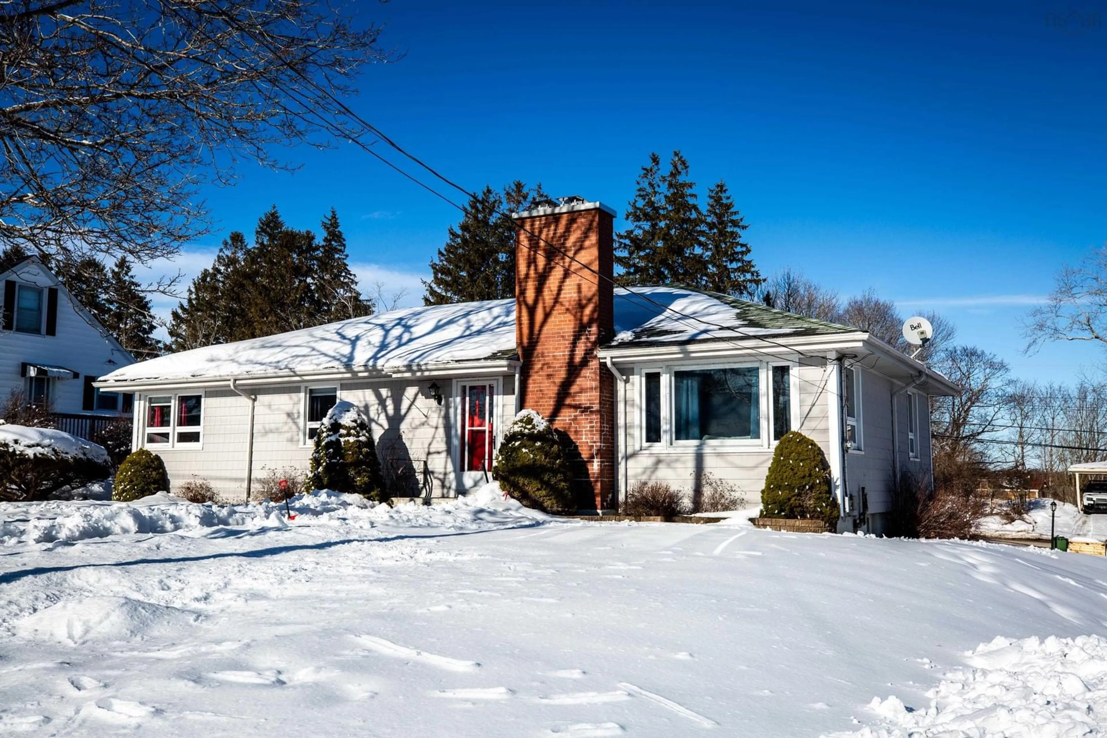 Unknown for 168 Broad St, Lunenburg Nova Scotia B0J 2C0