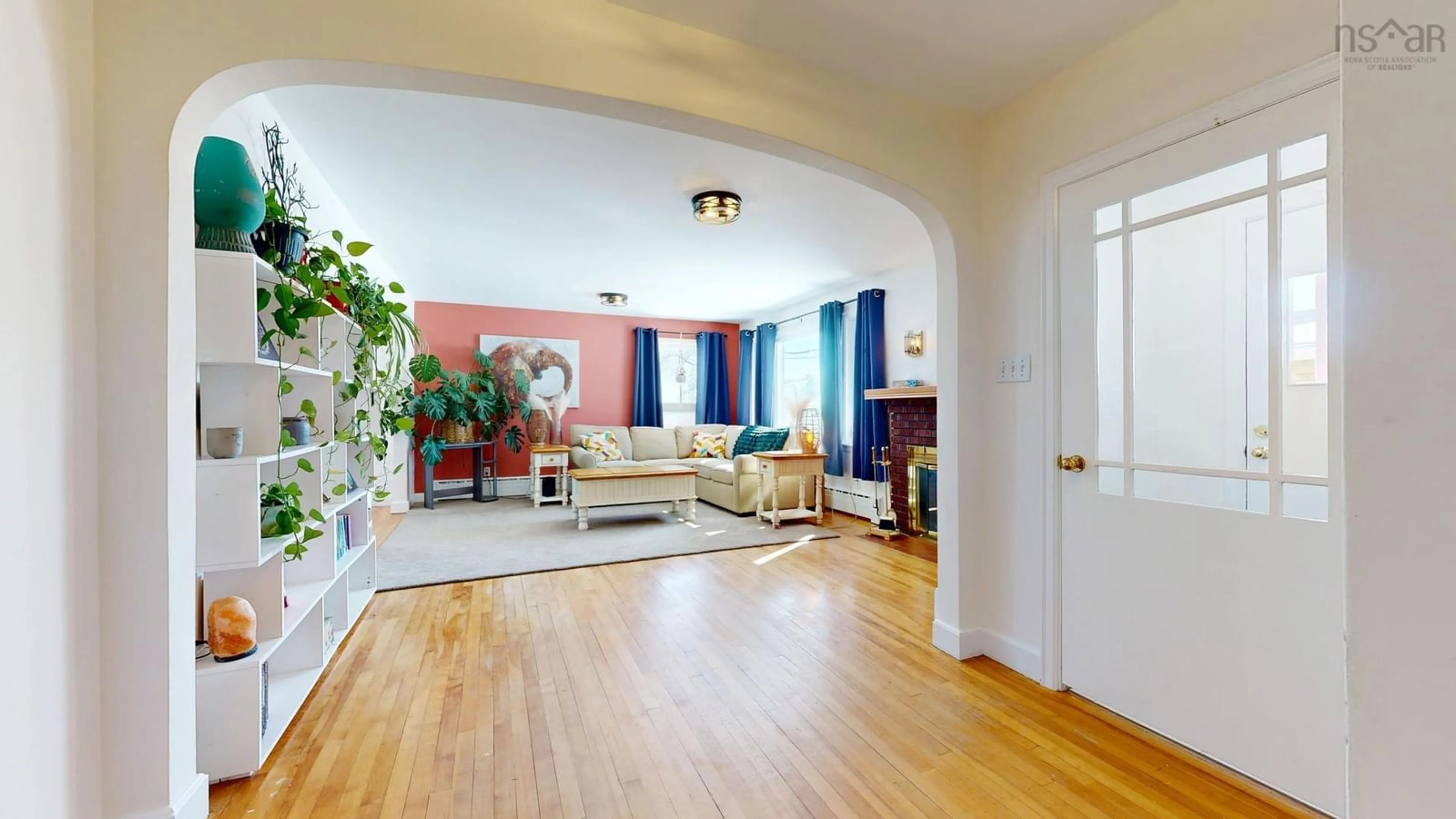 Unknown for 168 Broad St, Lunenburg Nova Scotia B0J 2C0