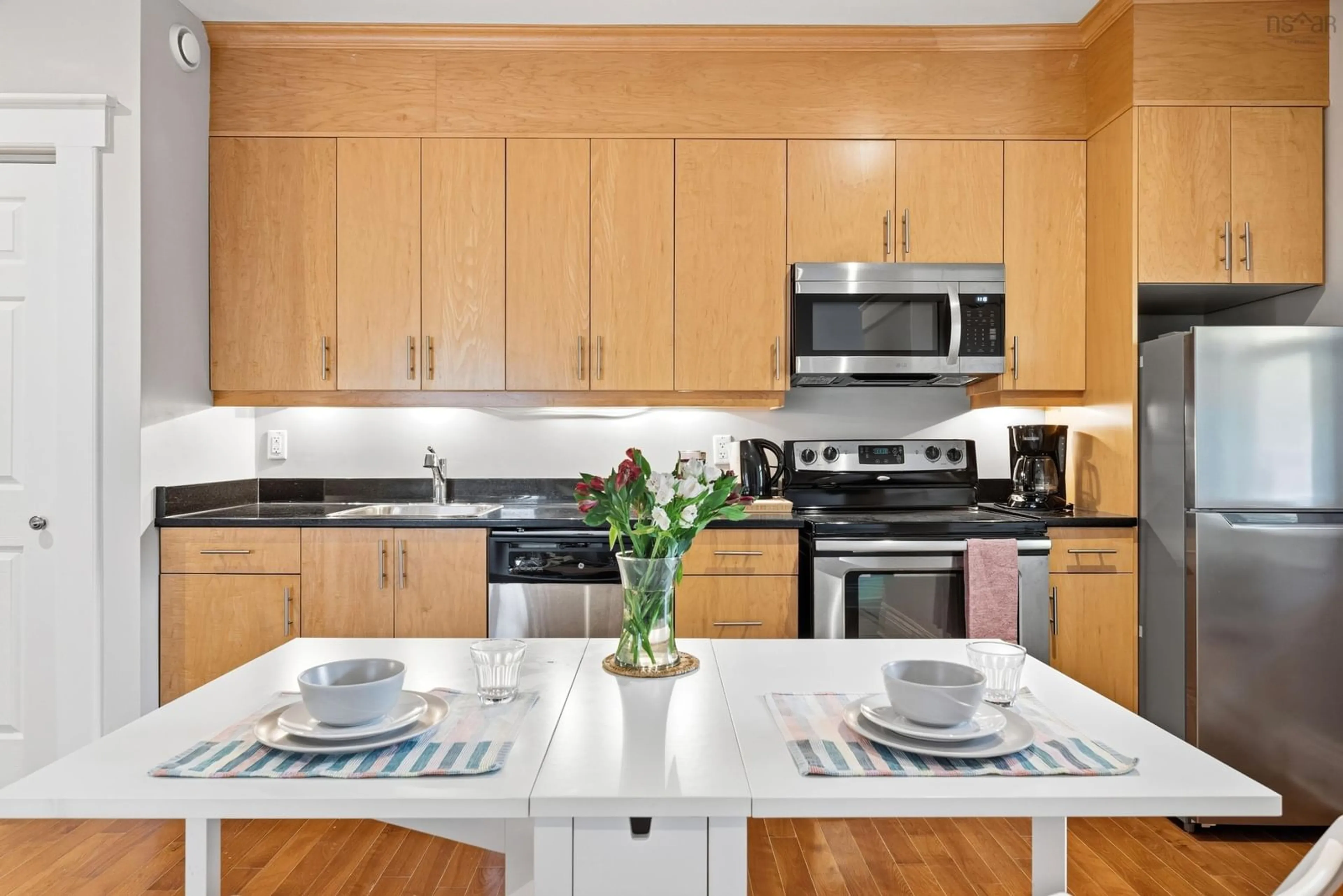 Unknown for 1036 Bland St, Halifax Nova Scotia B3H 2S8