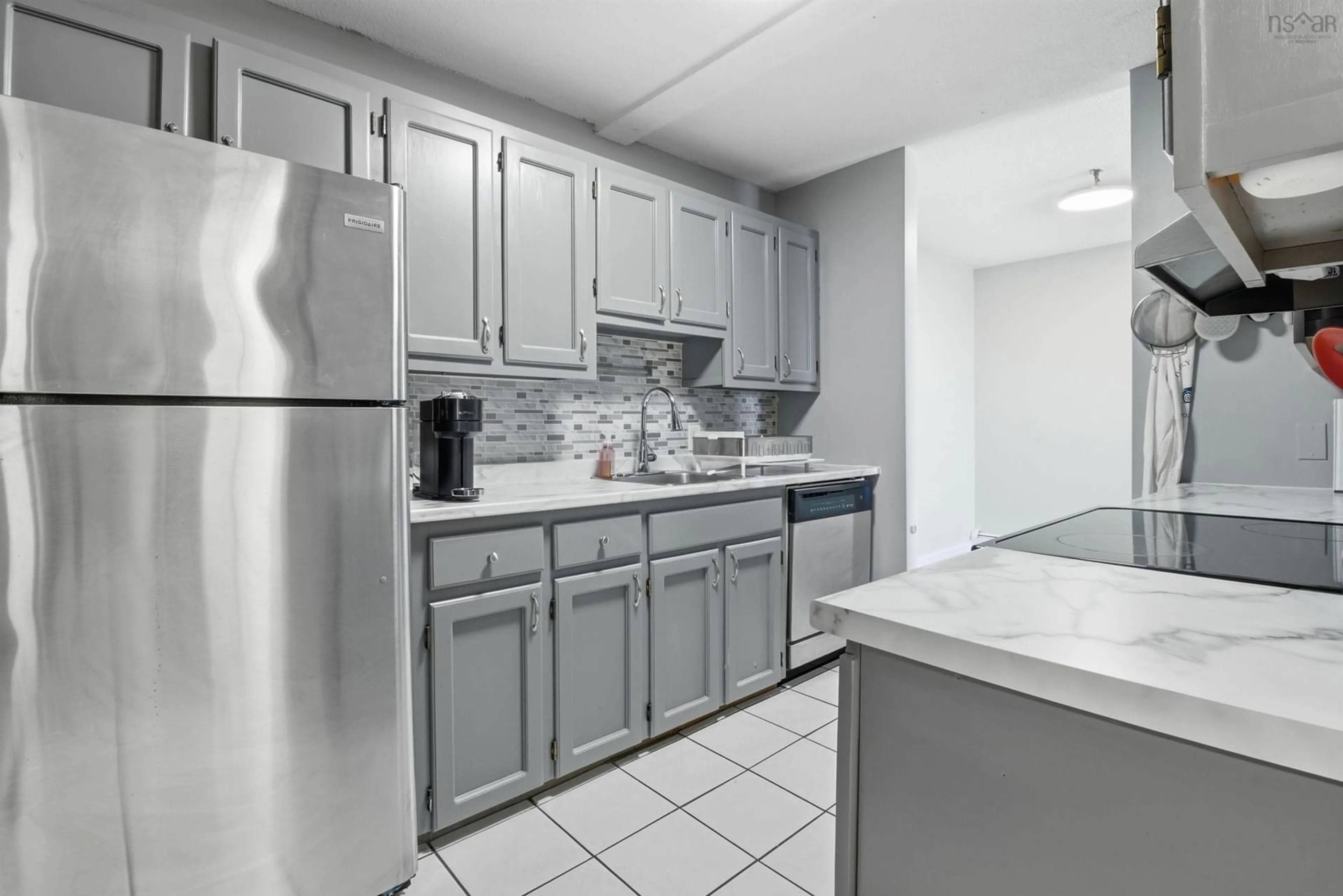 Standard kitchen, ceramic/tile floor for 32 Veronica Dr #303, Halifax Nova Scotia B3M 3V3
