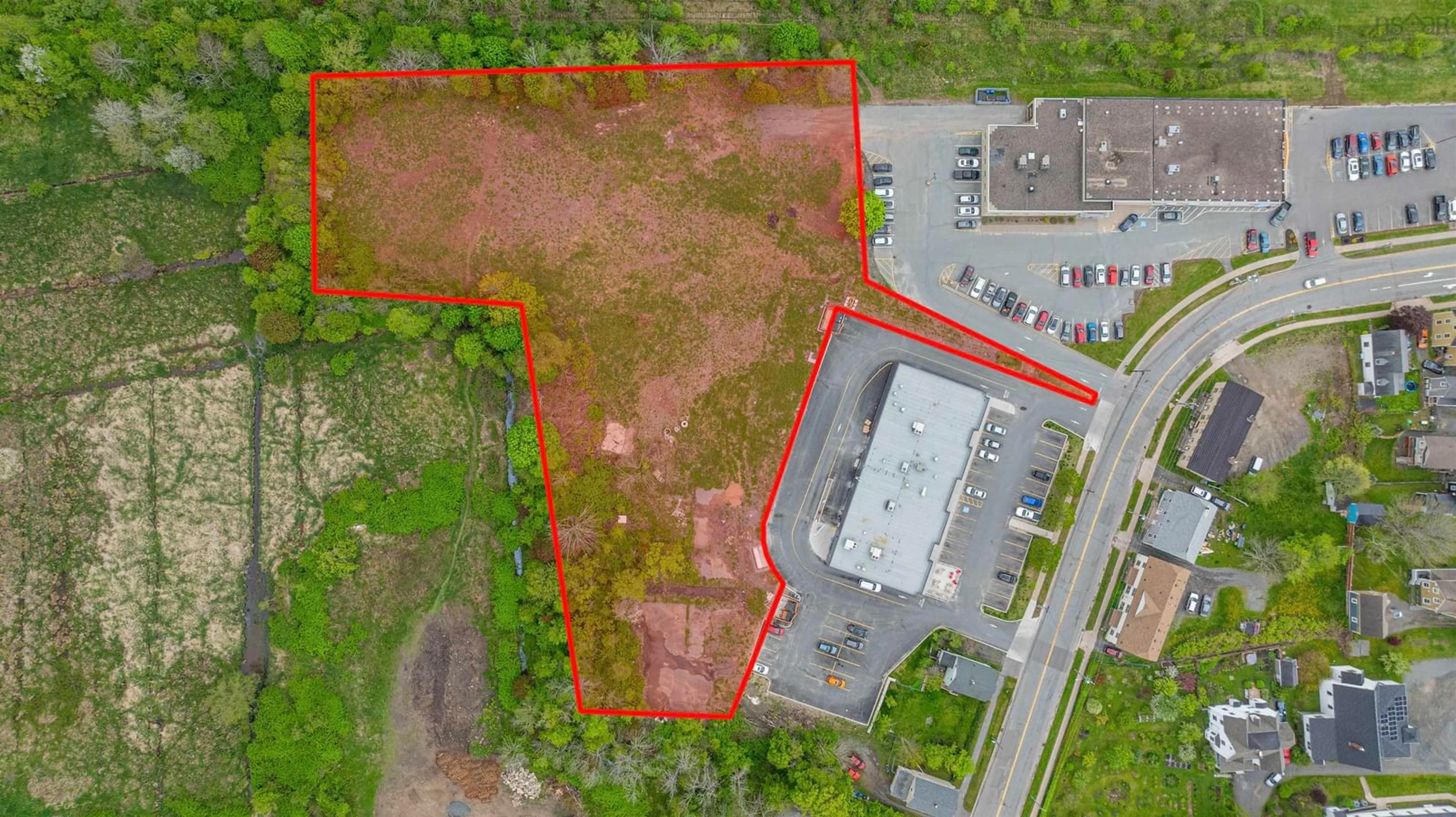 A pic from outside/outdoor area/front of a property/back of a property/a pic from drone, building for 549 O'brien St, Windsor Nova Scotia B0N 2T0