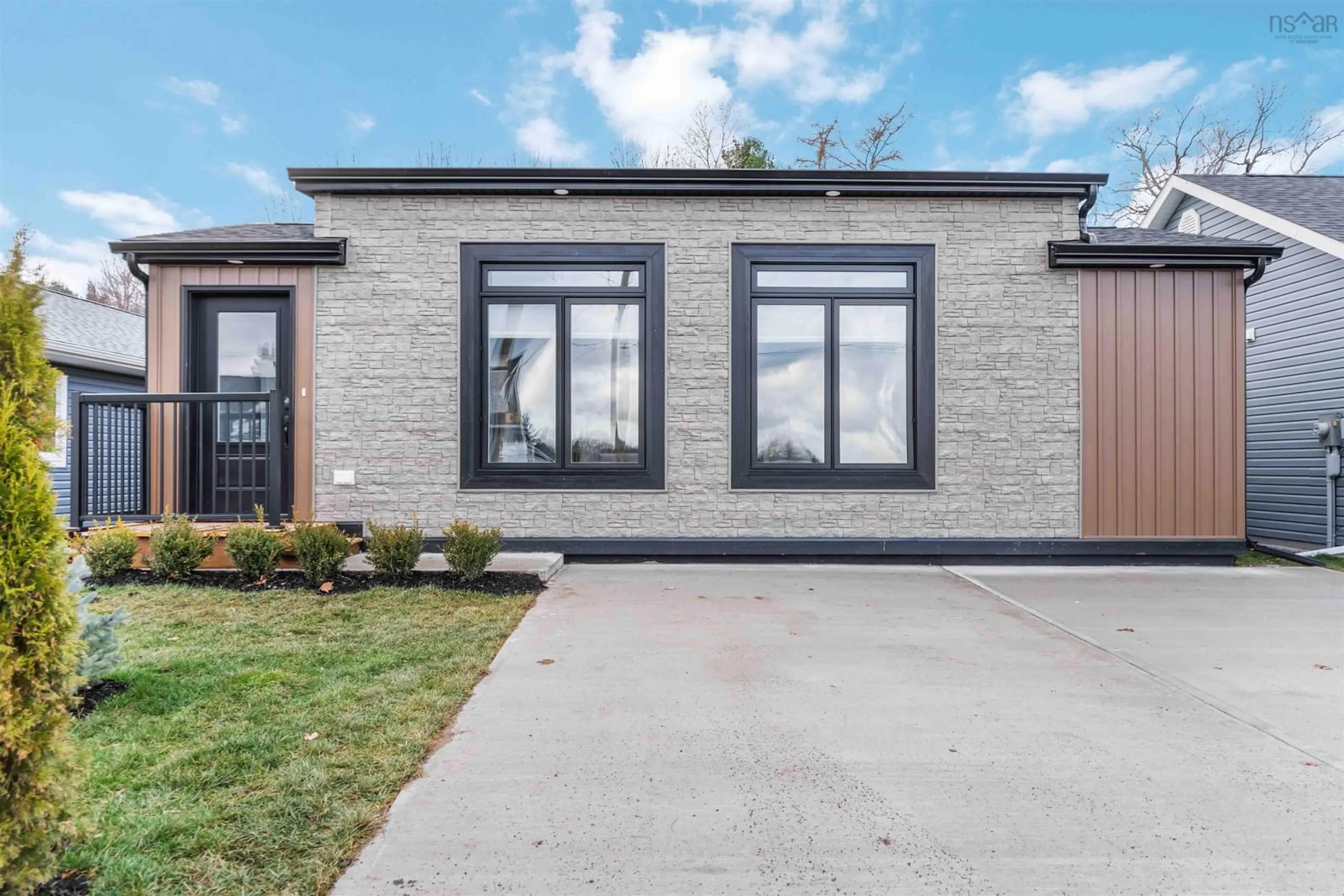 Home with brick exterior material, street for 326 Nichols Ave, North Kentville Nova Scotia B4N 3V7