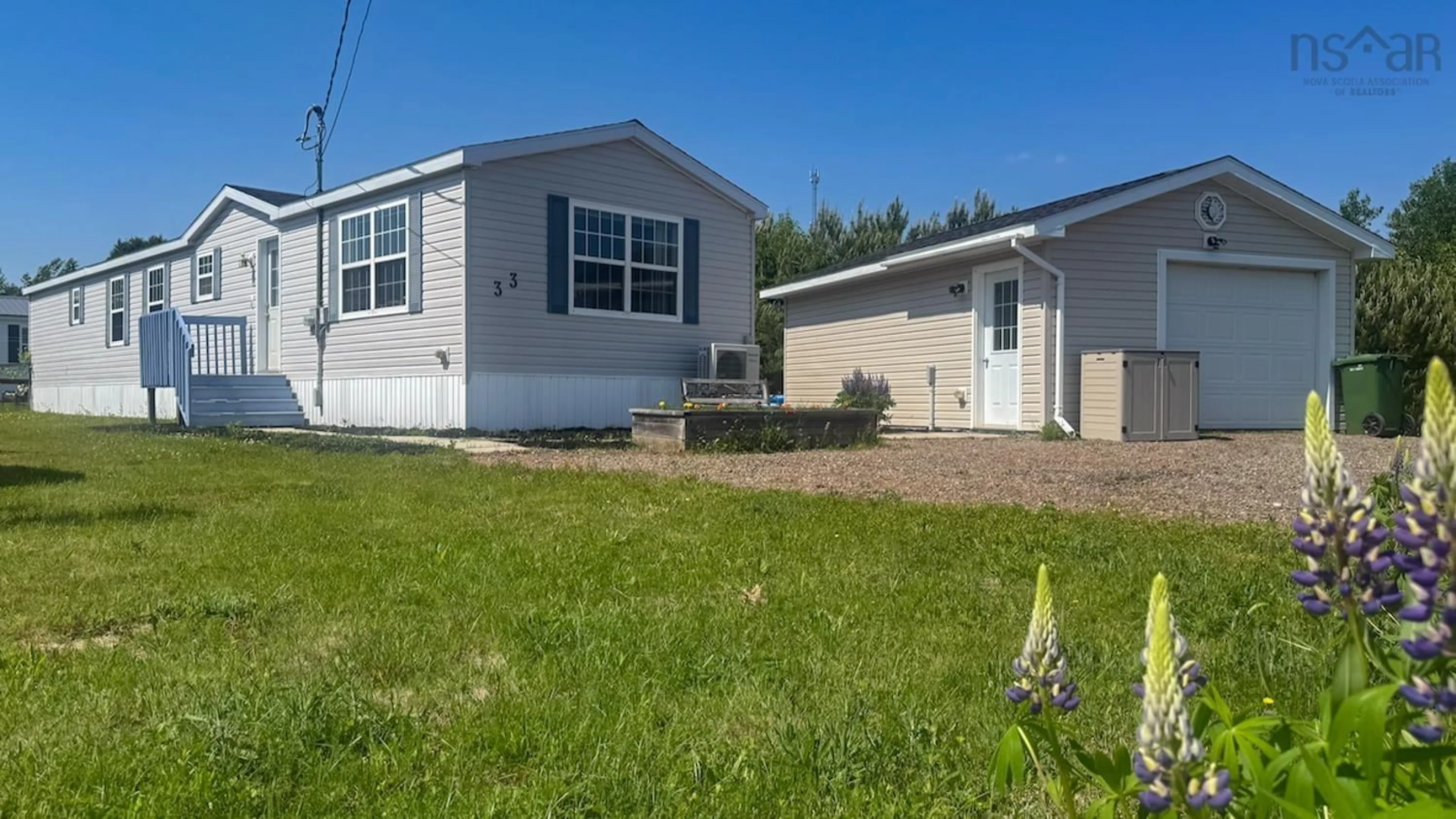 Home with vinyl exterior material, unknown for 33 Dresden Way, Debert Nova Scotia B0M 1G0