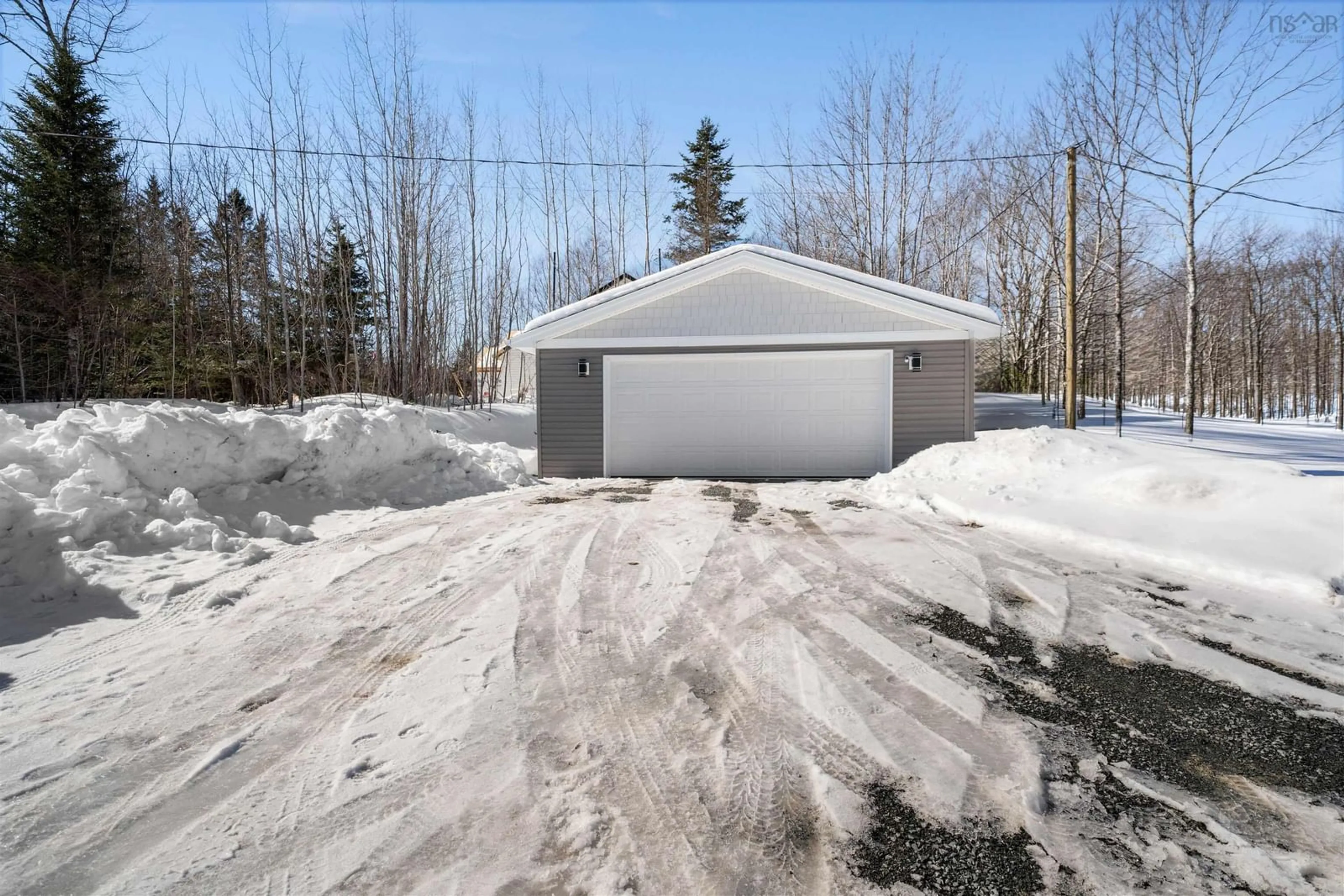 Indoor garage for 420 Lays Lake Rd, Meaghers Grant Nova Scotia B0N 1V0