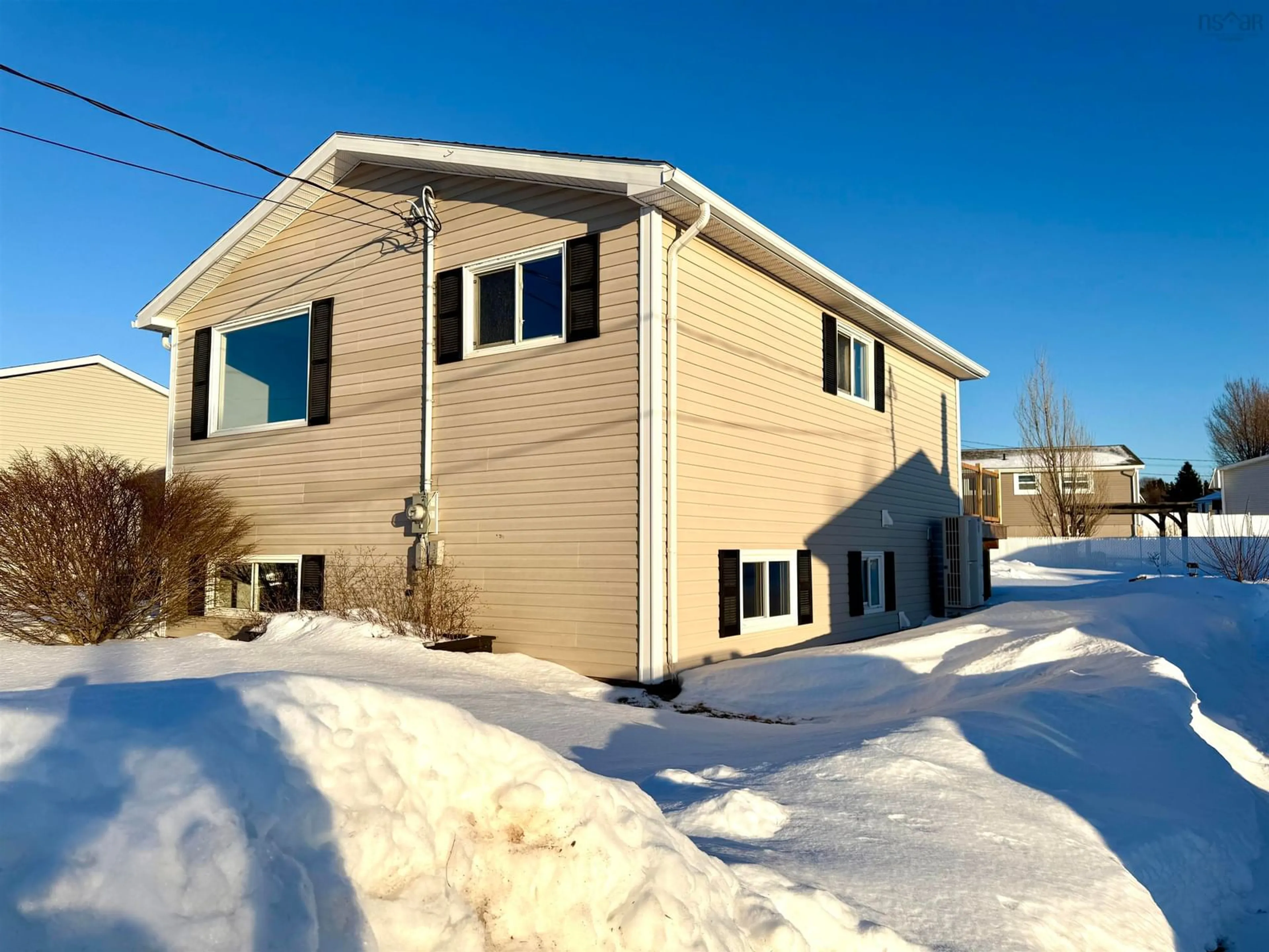 Home with vinyl exterior material, unknown for 20 Dickey St, Amherst Nova Scotia B4H 2H9