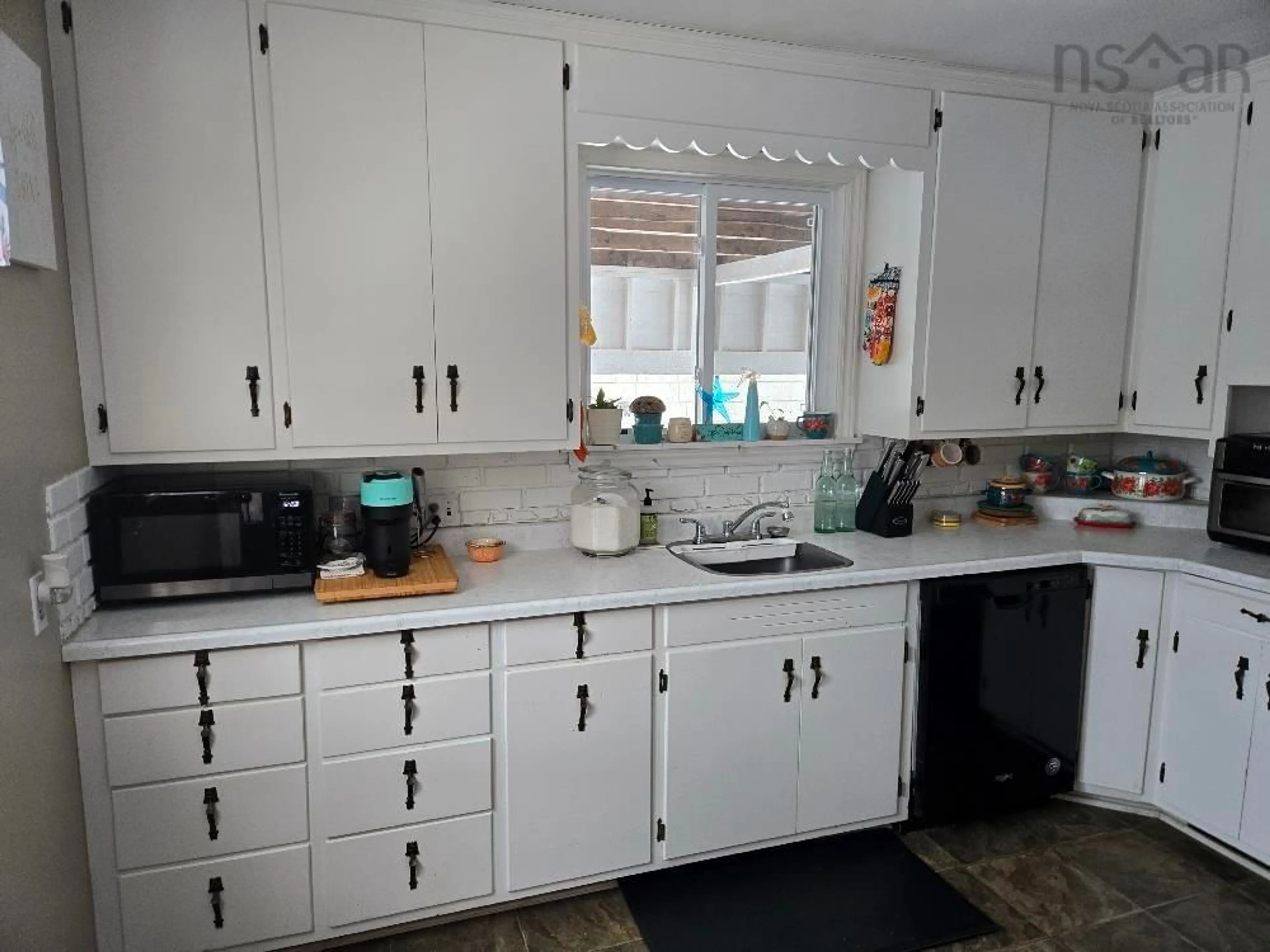 Standard kitchen, unknown for 95 Higgins St, Truro Nova Scotia B2N 2L6