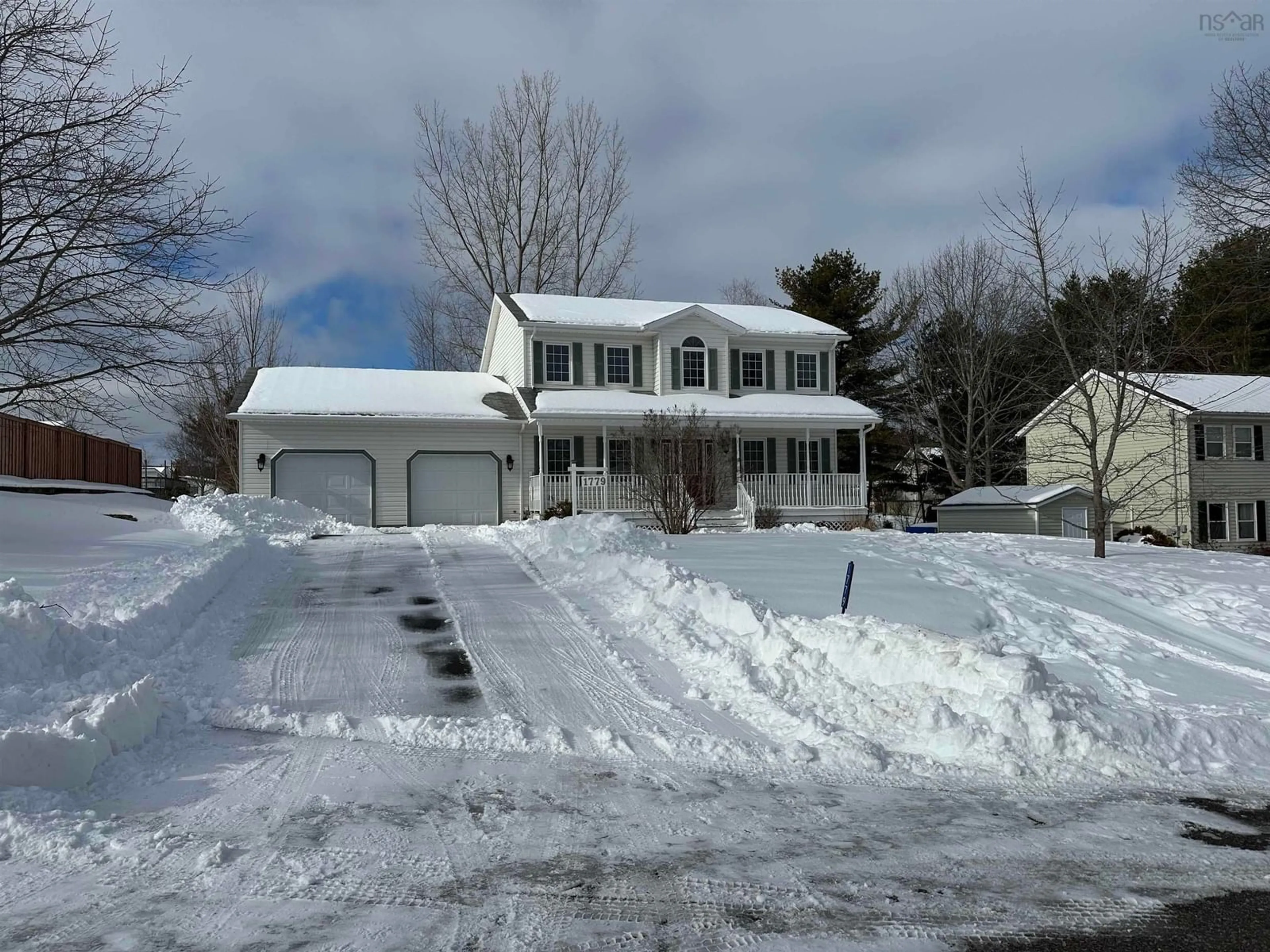 A pic from outside/outdoor area/front of a property/back of a property/a pic from drone, street for 1779 Drummond Dr, Kingston Nova Scotia B0P 1R0