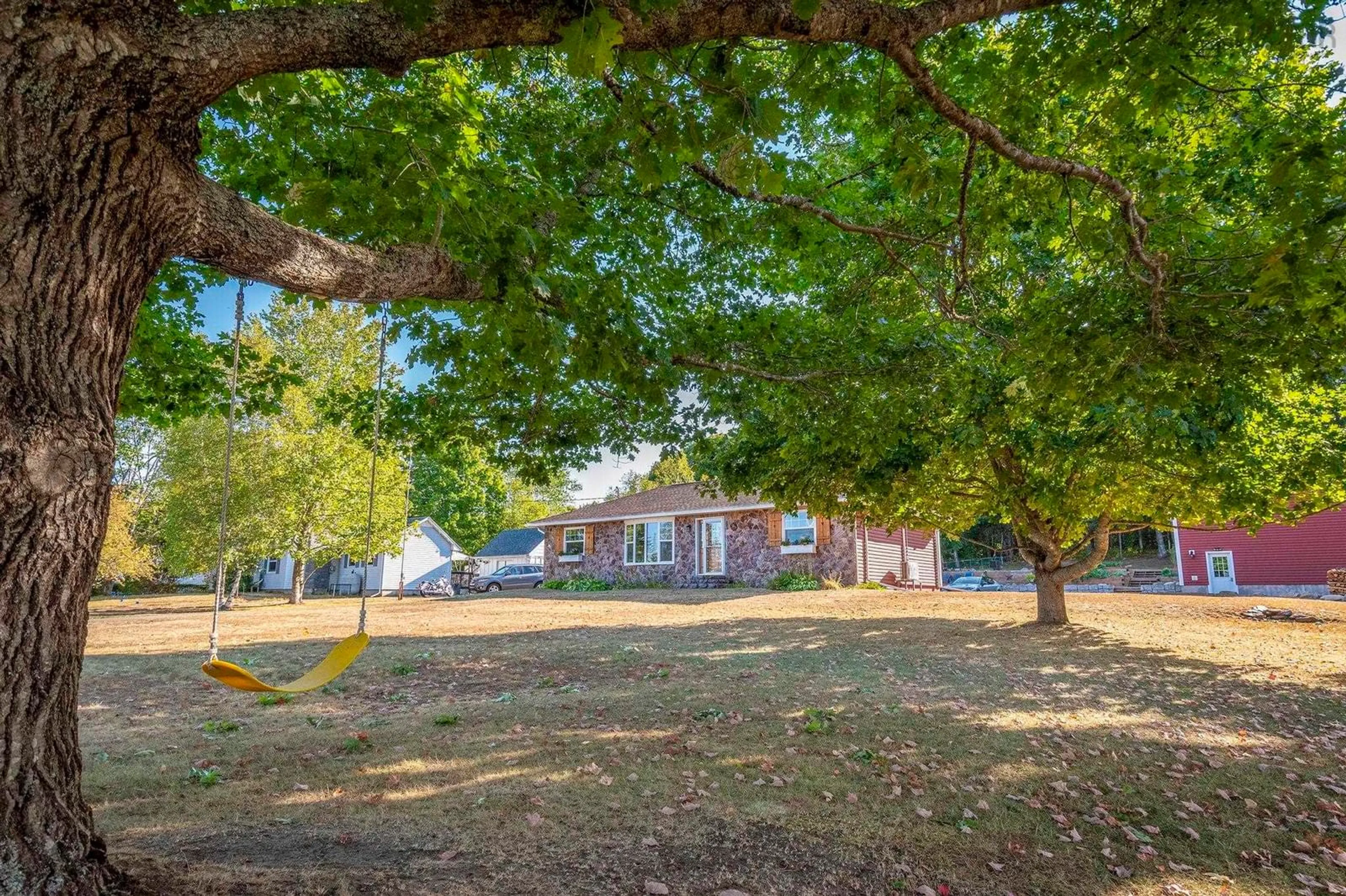 A pic from outside/outdoor area/front of a property/back of a property/a pic from drone, unknown for 91 Clairmont Rd, Kingston Nova Scotia B0P 1R0