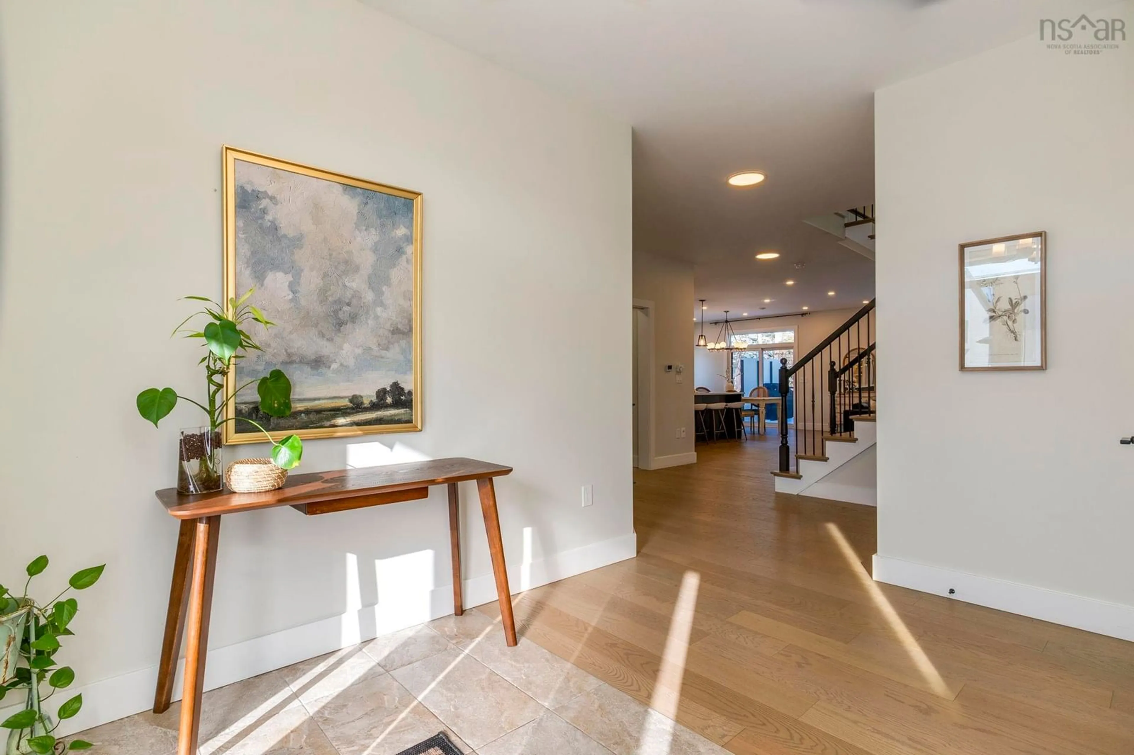 Indoor entryway for 72 Bristolton Ave, Bedford Nova Scotia B4B 1S8