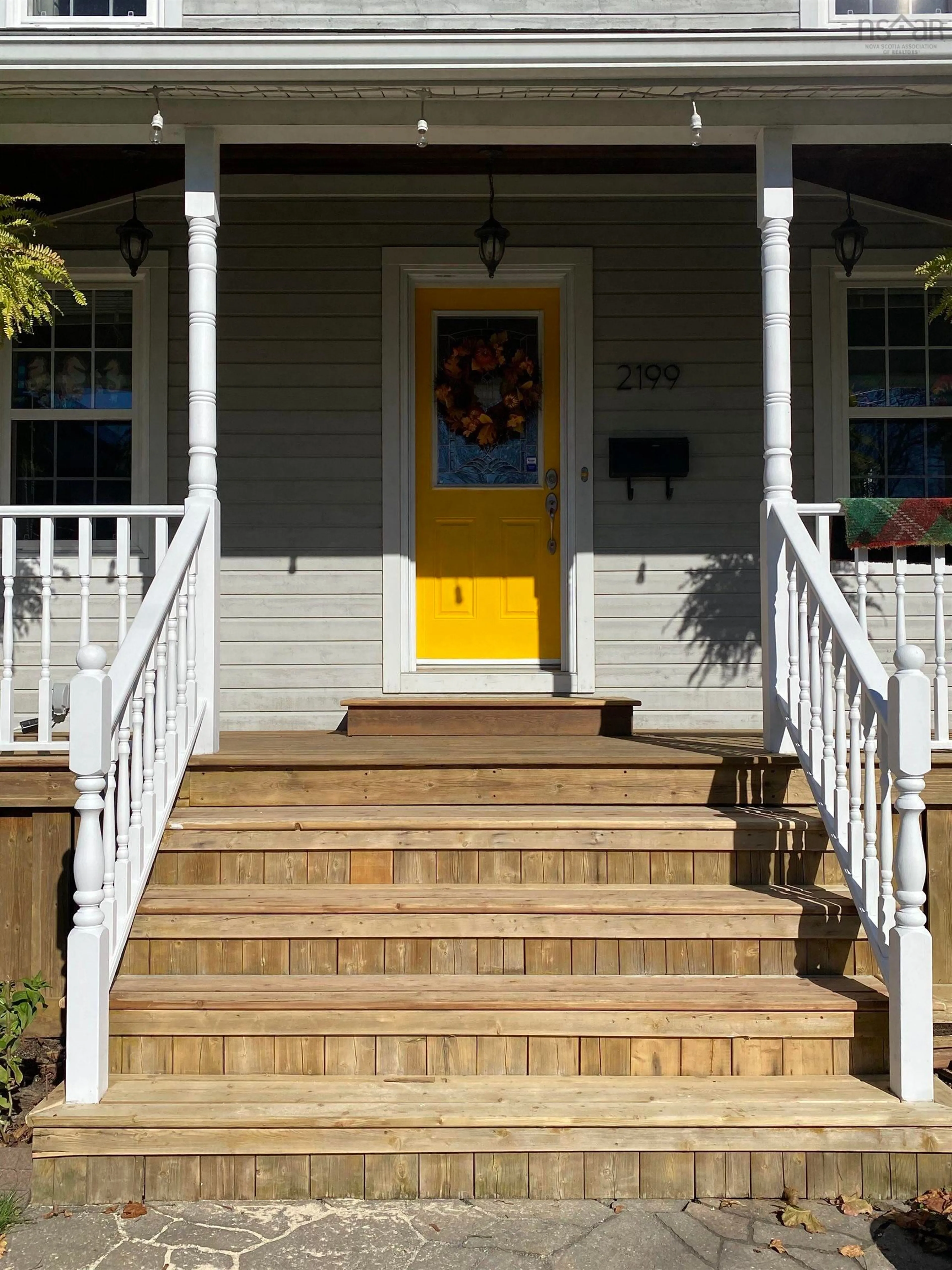 Indoor entryway for 2199 Blink Bonnie Terr, Halifax Nova Scotia B3L 3E8