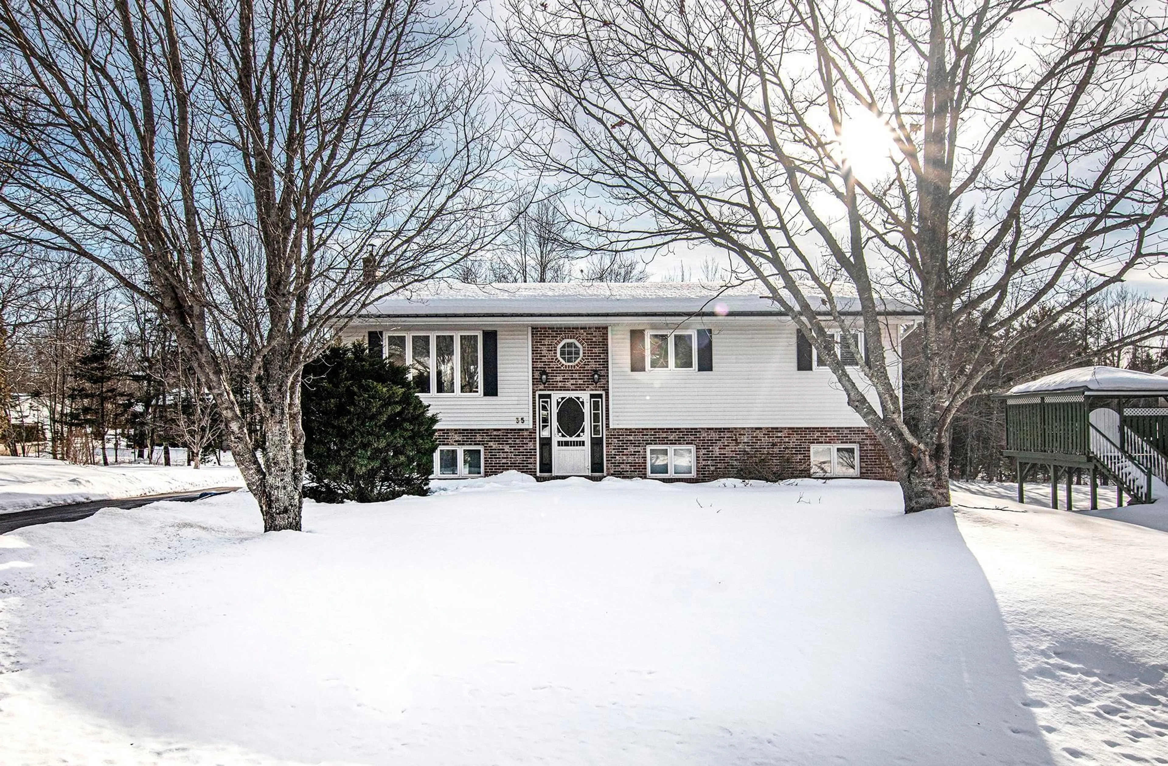 Unknown for 35 Poplar Dr, Lantz Nova Scotia B2S 1X1