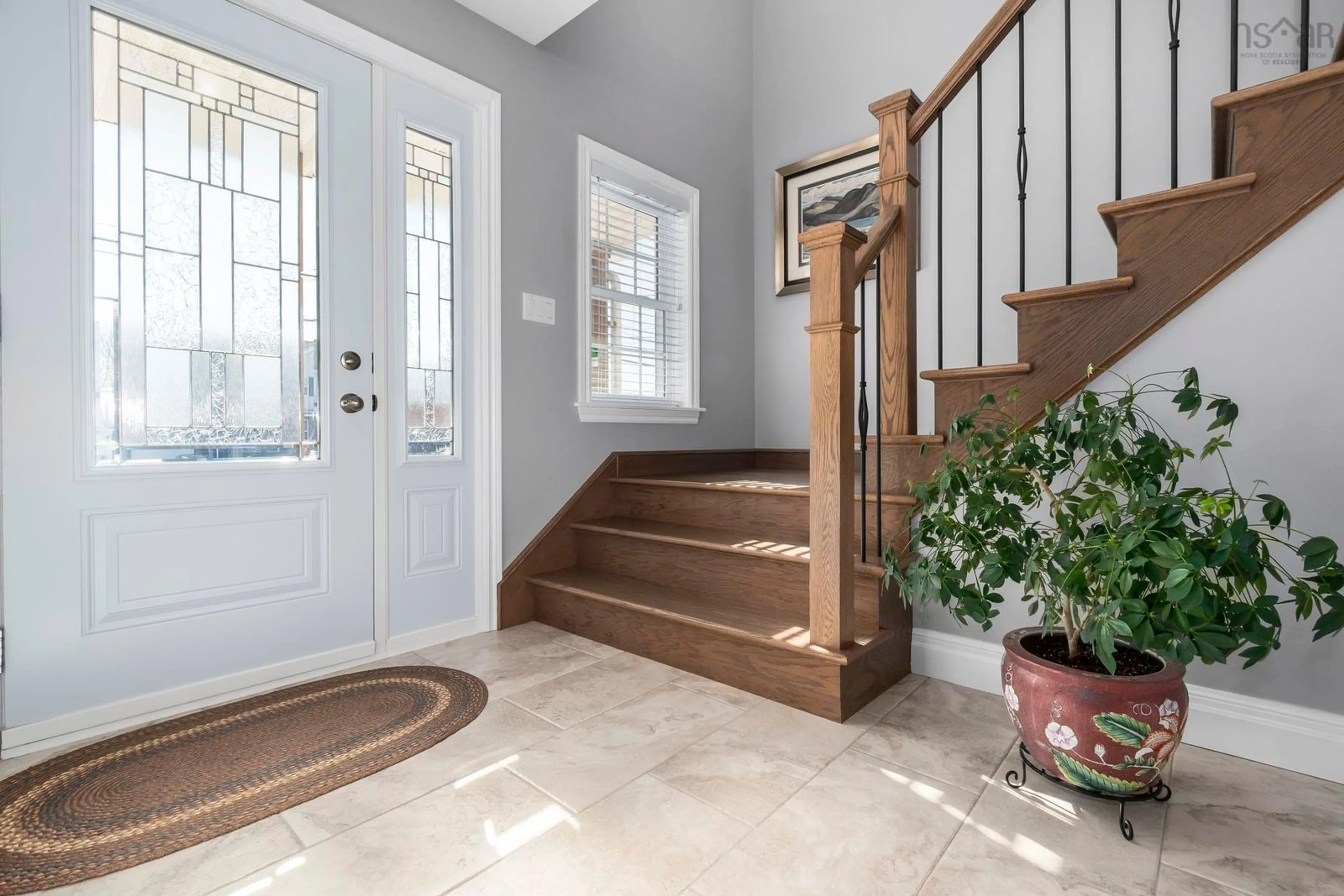Indoor entryway for 113 Sherwood St, Cole Harbour Nova Scotia B2V 2R9