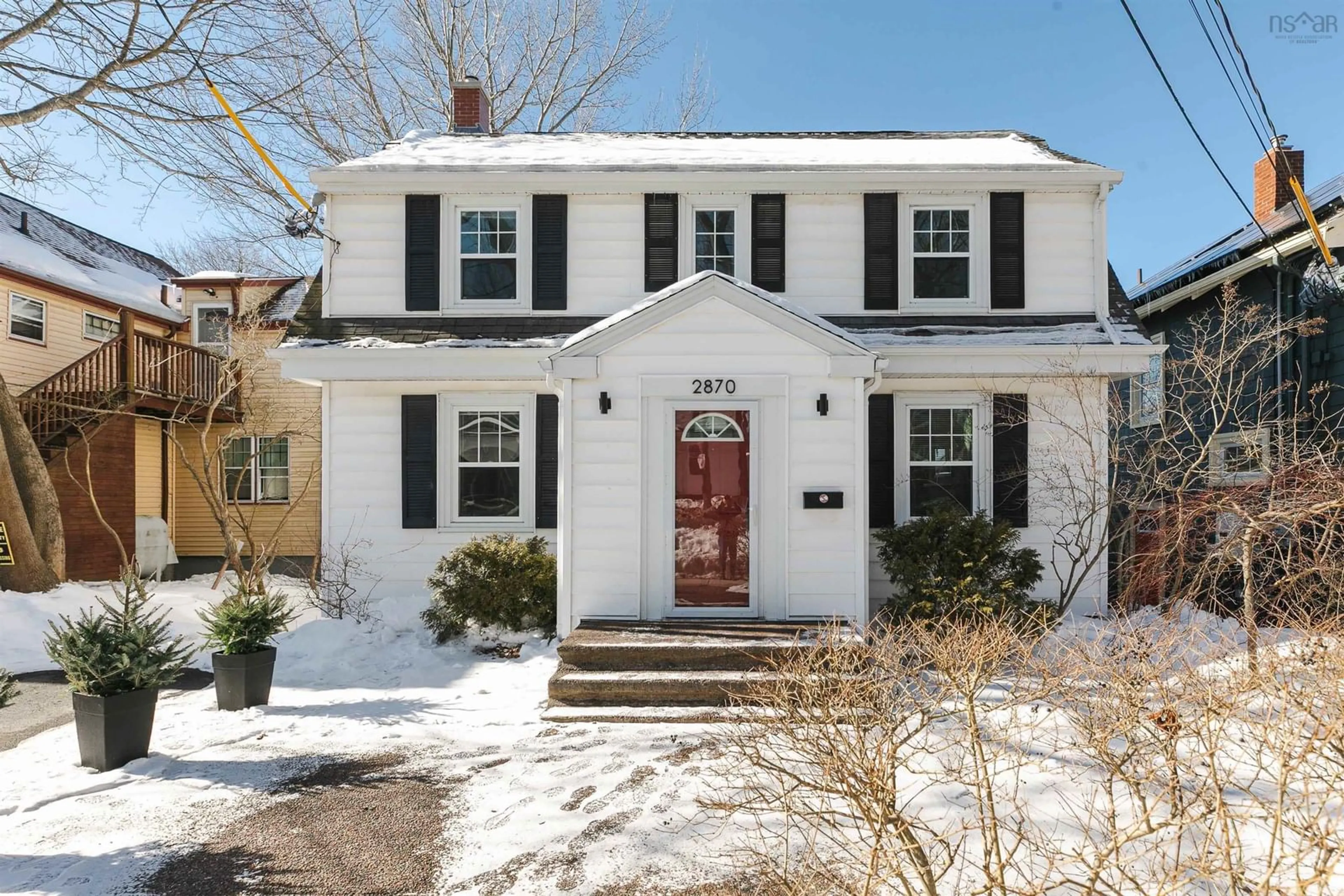 Home with vinyl exterior material, street for 2870 Oxford St, West End Nova Scotia B3L 2V8