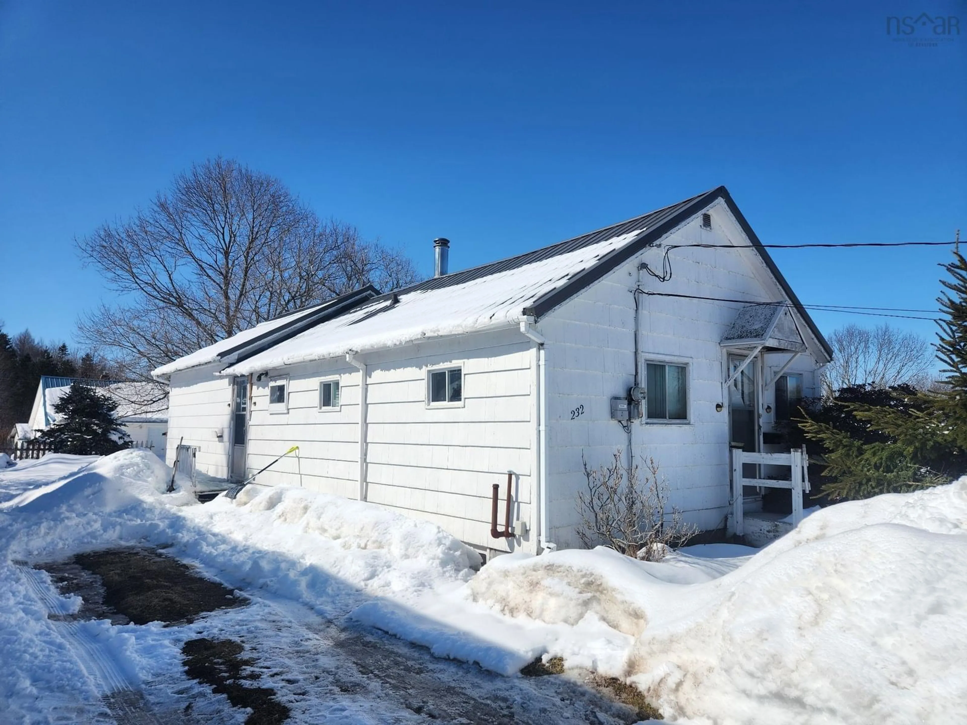 Shed for 232 King St, Truro Nova Scotia B2N 3L6
