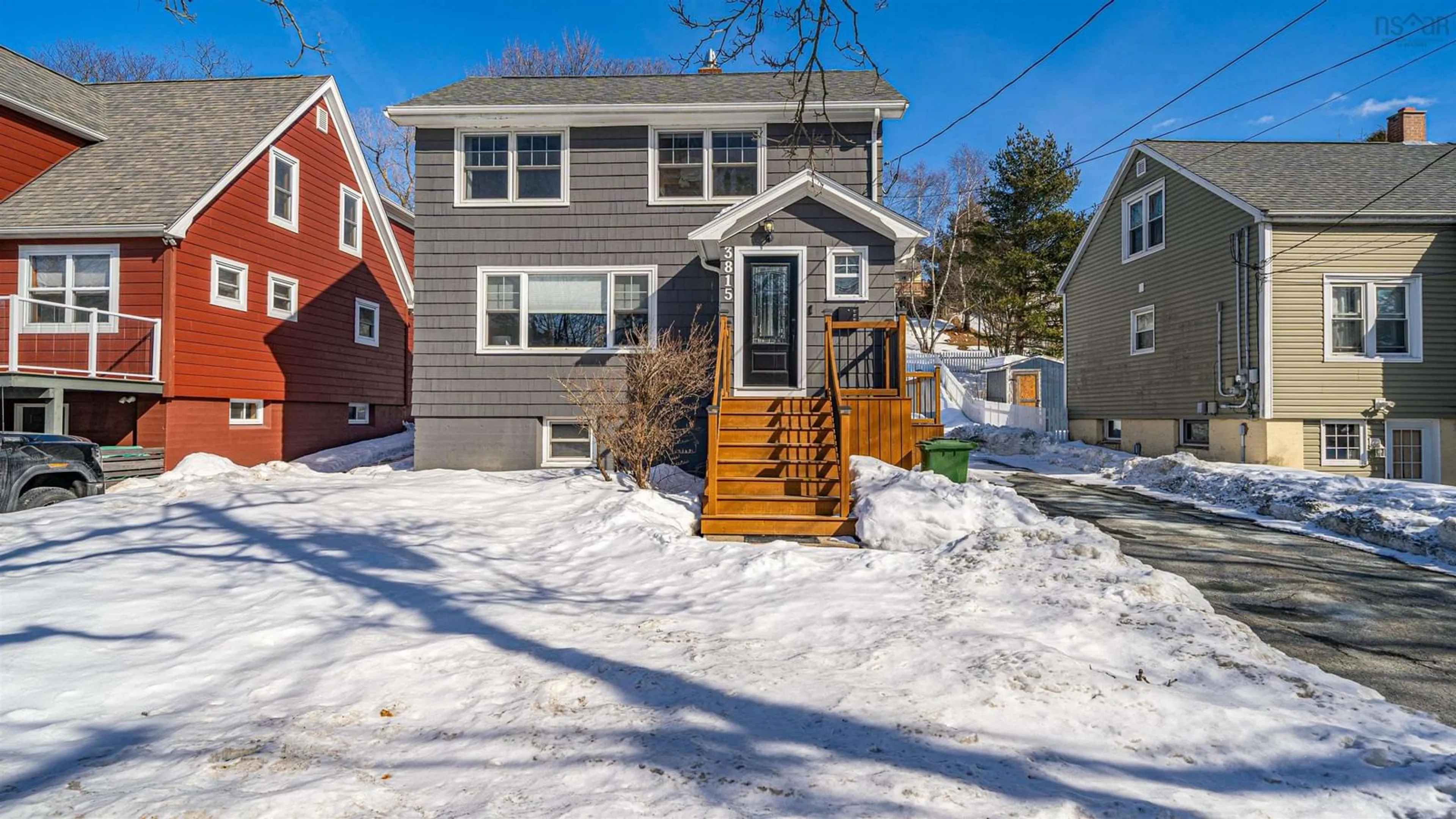 Unknown for 3815 Memorial Dr, Halifax Nova Scotia B3K 5A4