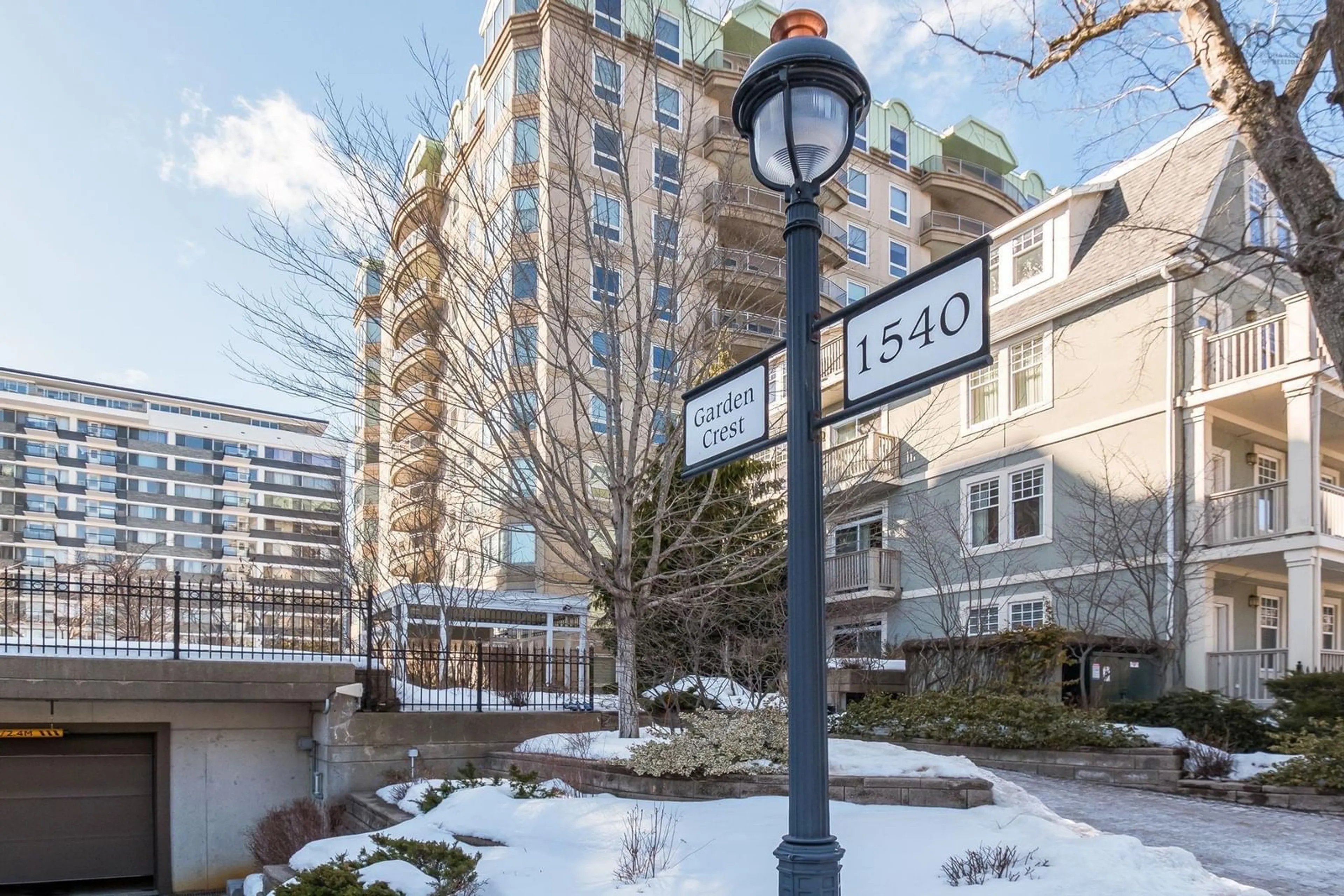 Patio, street for 1540 Summer St #401, Halifax Nova Scotia B3H 4R9