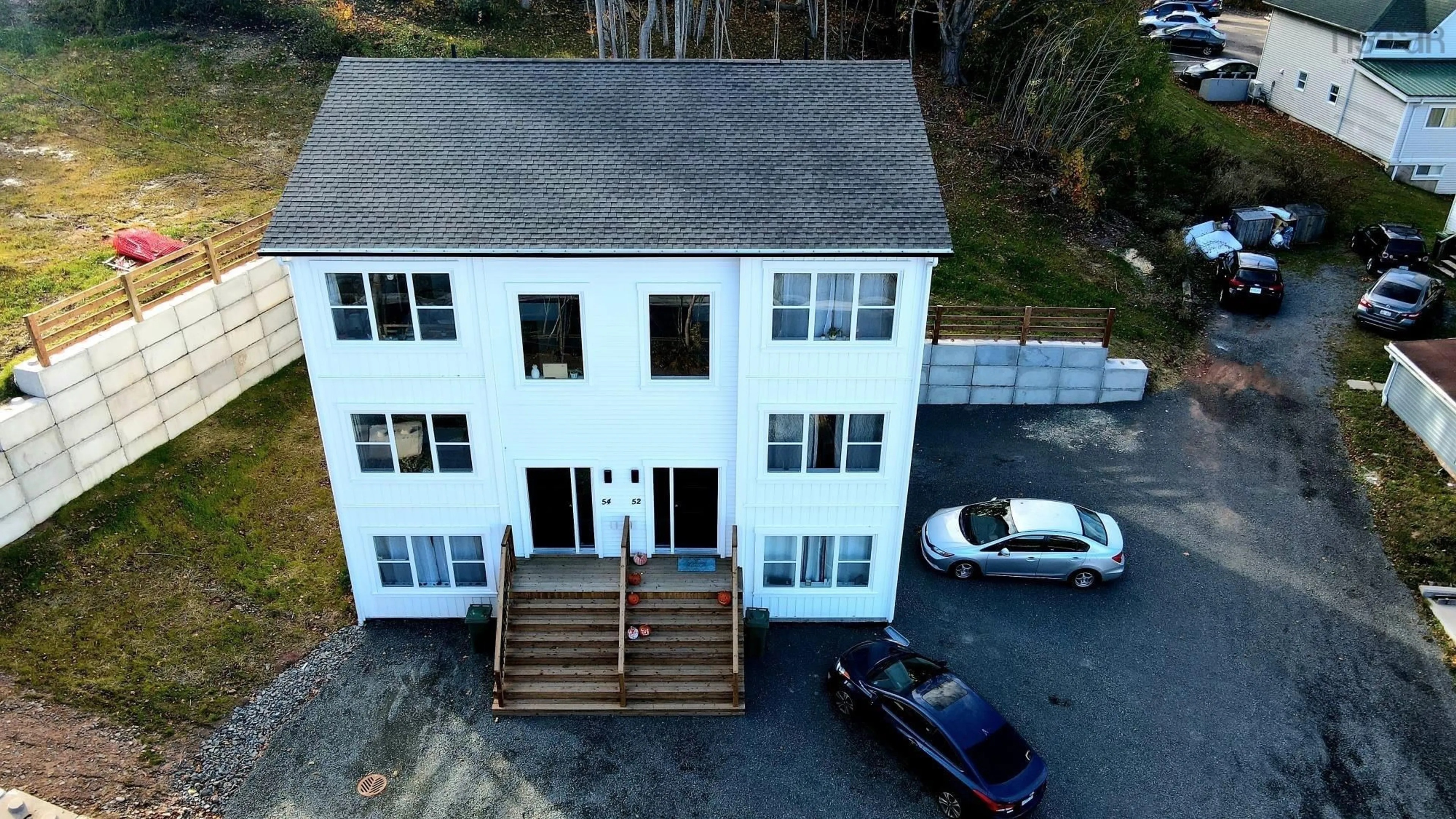 A pic from outside/outdoor area/front of a property/back of a property/a pic from drone, building for 52 & 54 Gaspereau Ave, Wolfville Nova Scotia B4P 2E1