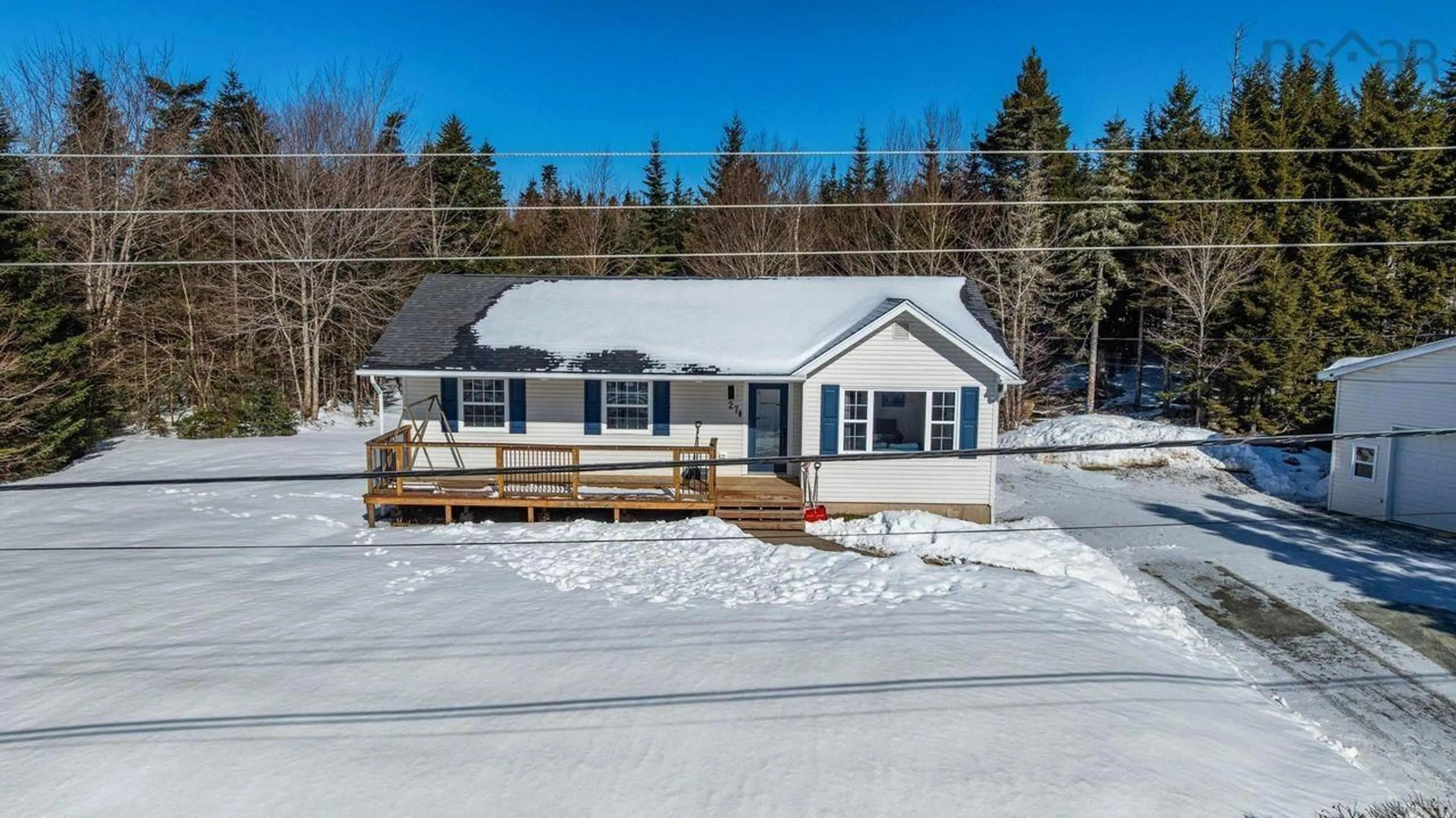A pic from outside/outdoor area/front of a property/back of a property/a pic from drone, street for 27 Earl Crt, Porters Lake Nova Scotia B3E 1H8