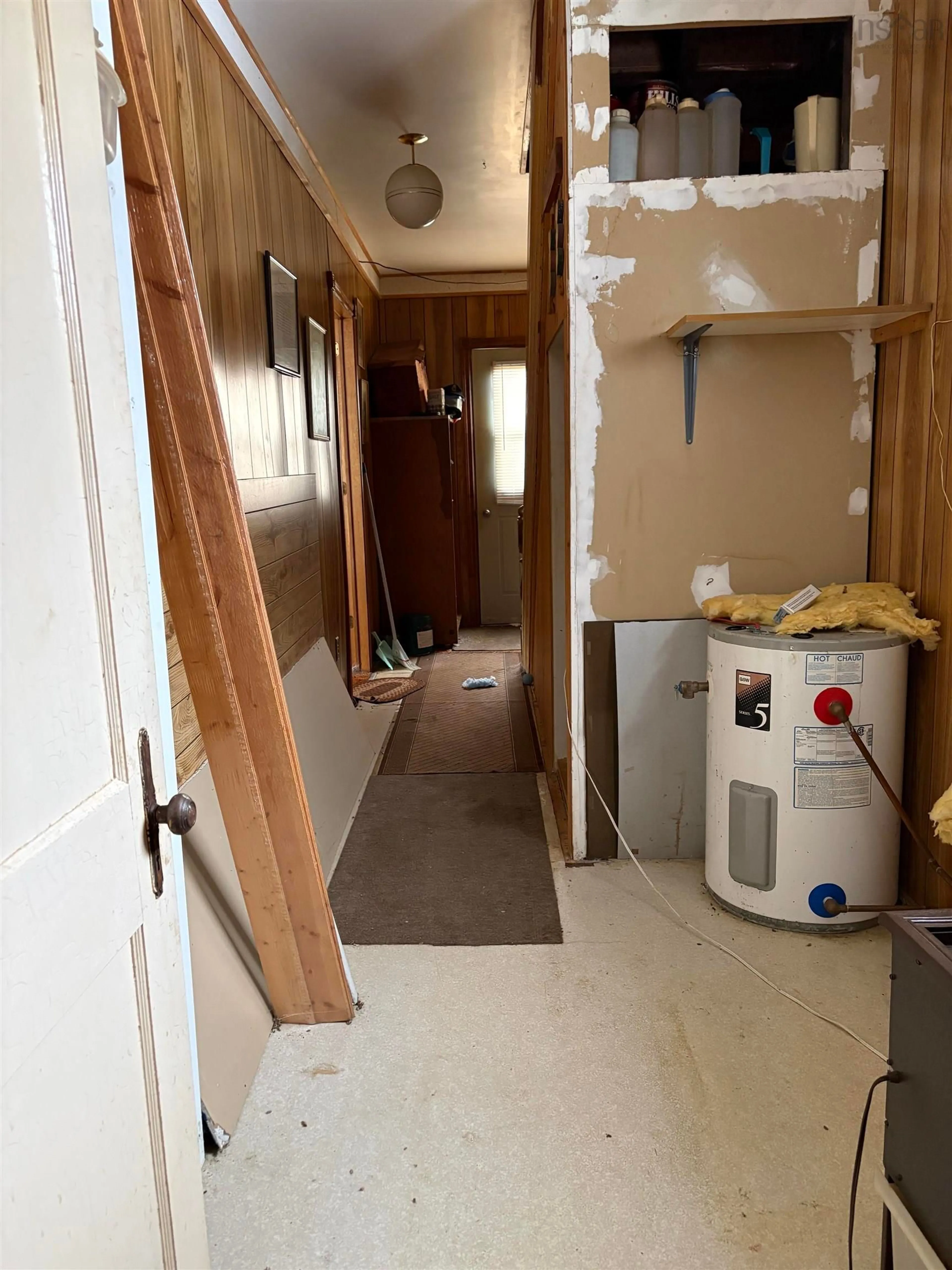 A pic of a room for 84 Warren St, New Glasgow Nova Scotia B2H 1P2