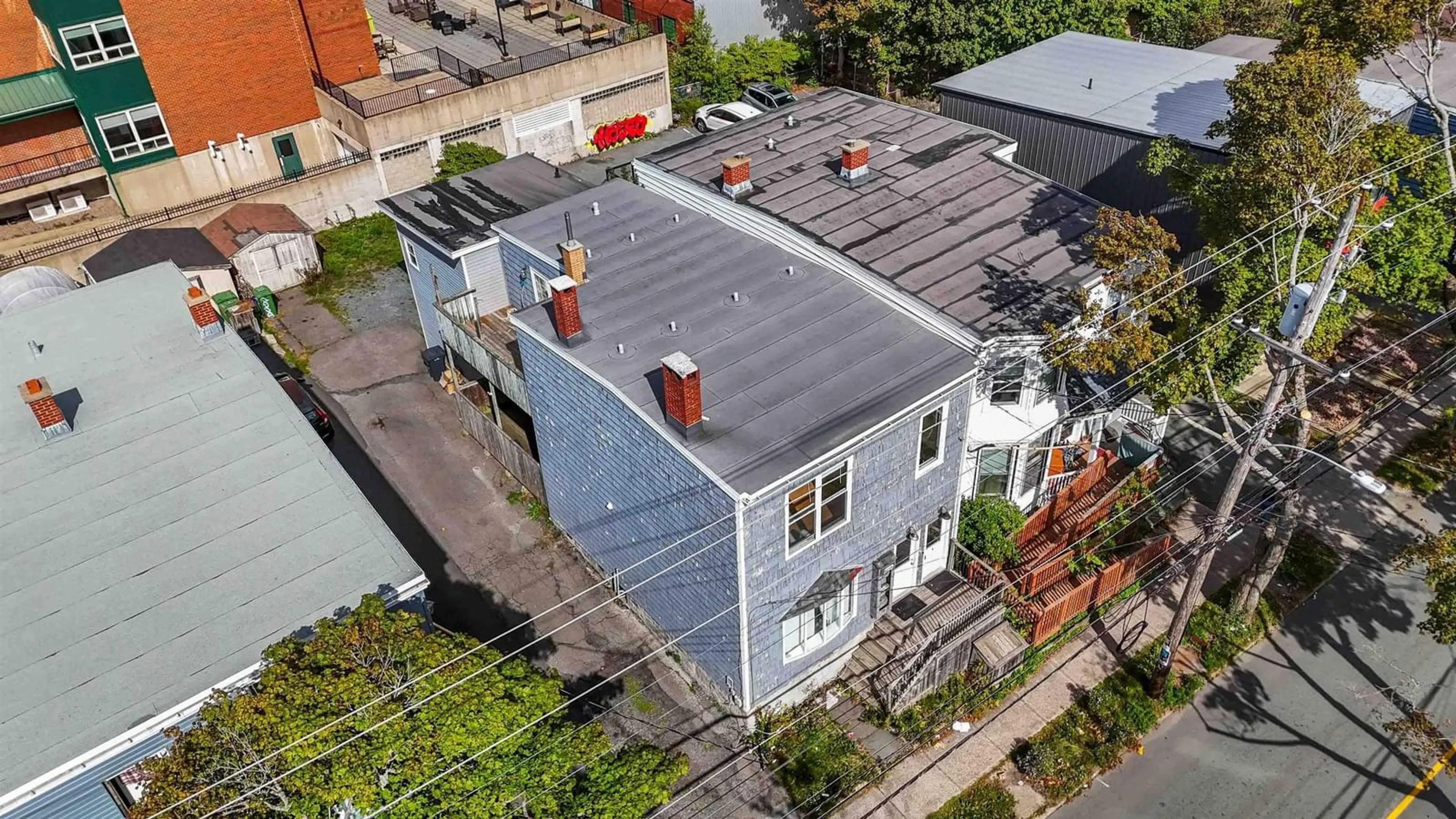 A pic from outside/outdoor area/front of a property/back of a property/a pic from drone, unknown for 6135 North St, Halifax Nova Scotia B3K 1P2