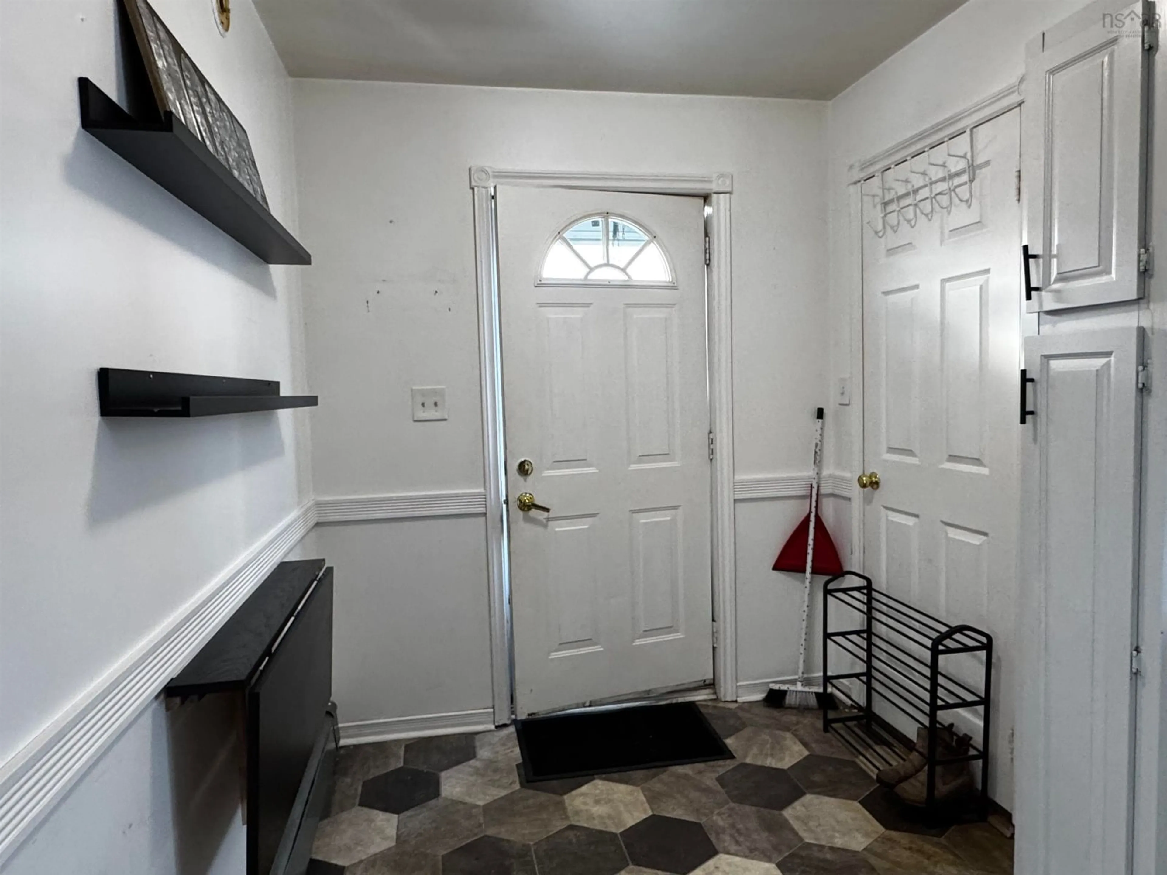 Unknown for 186 Tennyson St, Glace Bay Nova Scotia B1A 5M3