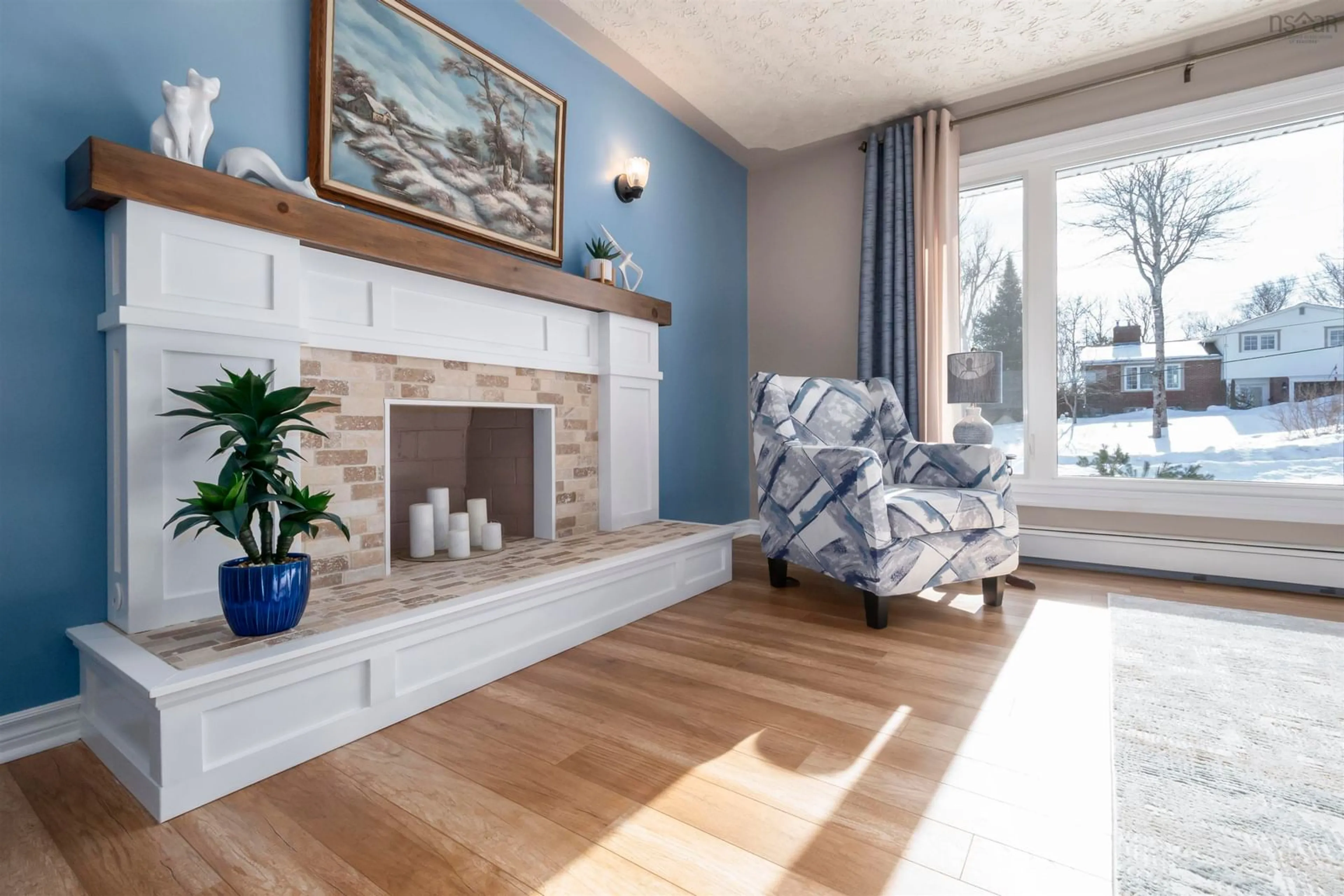Living room with furniture, wood/laminate floor for 39 Franklyn Drive, Beaver Bank Nova Scotia B4G 1A4