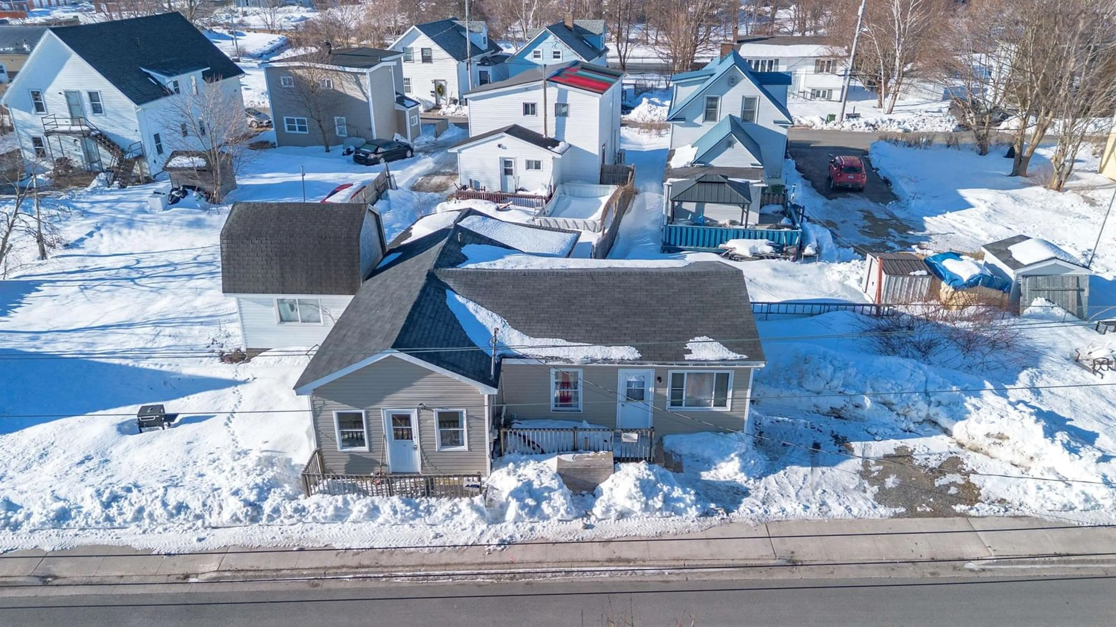 A pic from outside/outdoor area/front of a property/back of a property/a pic from drone, street for 10 Lorne St, North Sydney Nova Scotia B2Y 3Z6