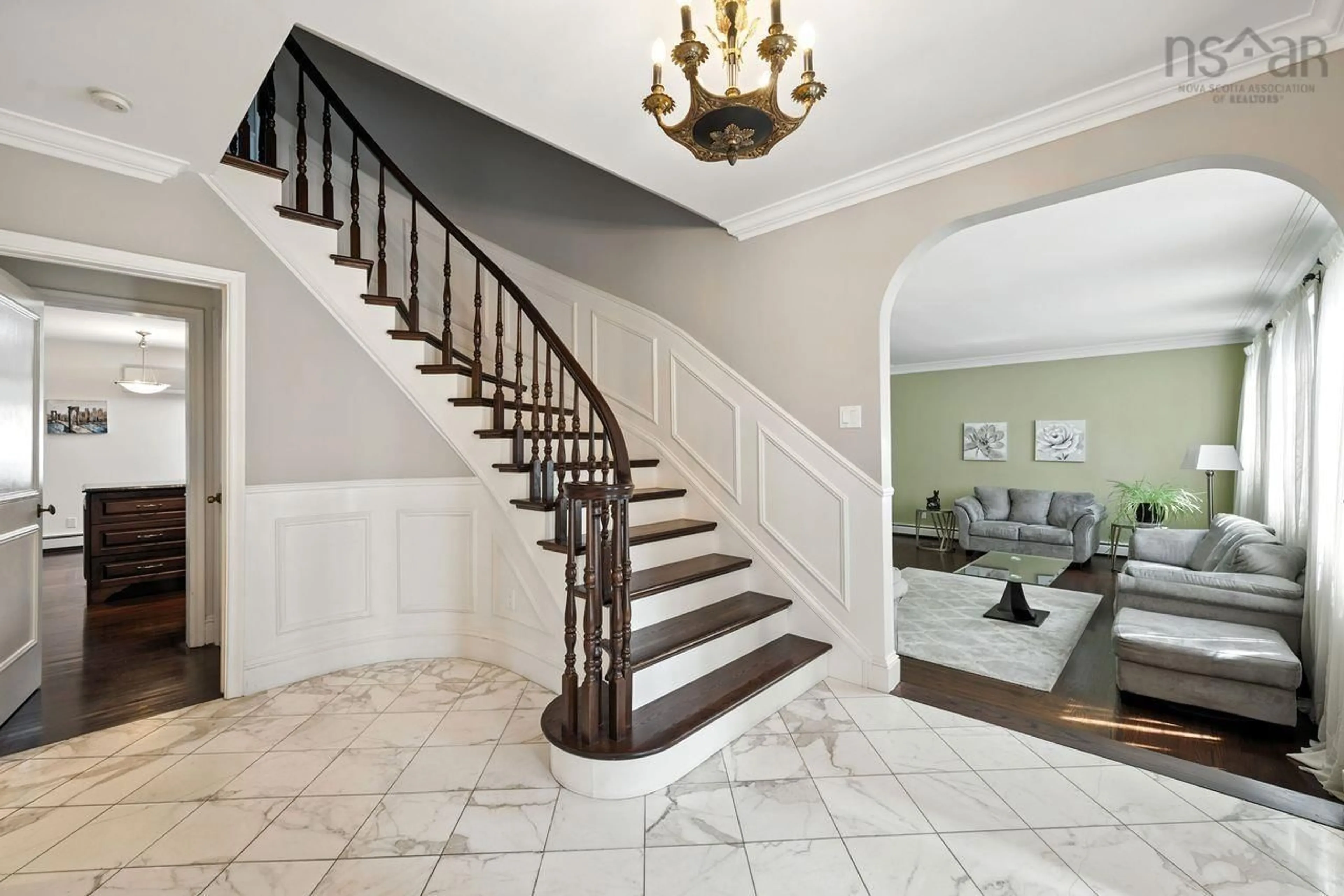 Unknown for 569 Francklyn St, Halifax Nova Scotia B3H 3B3