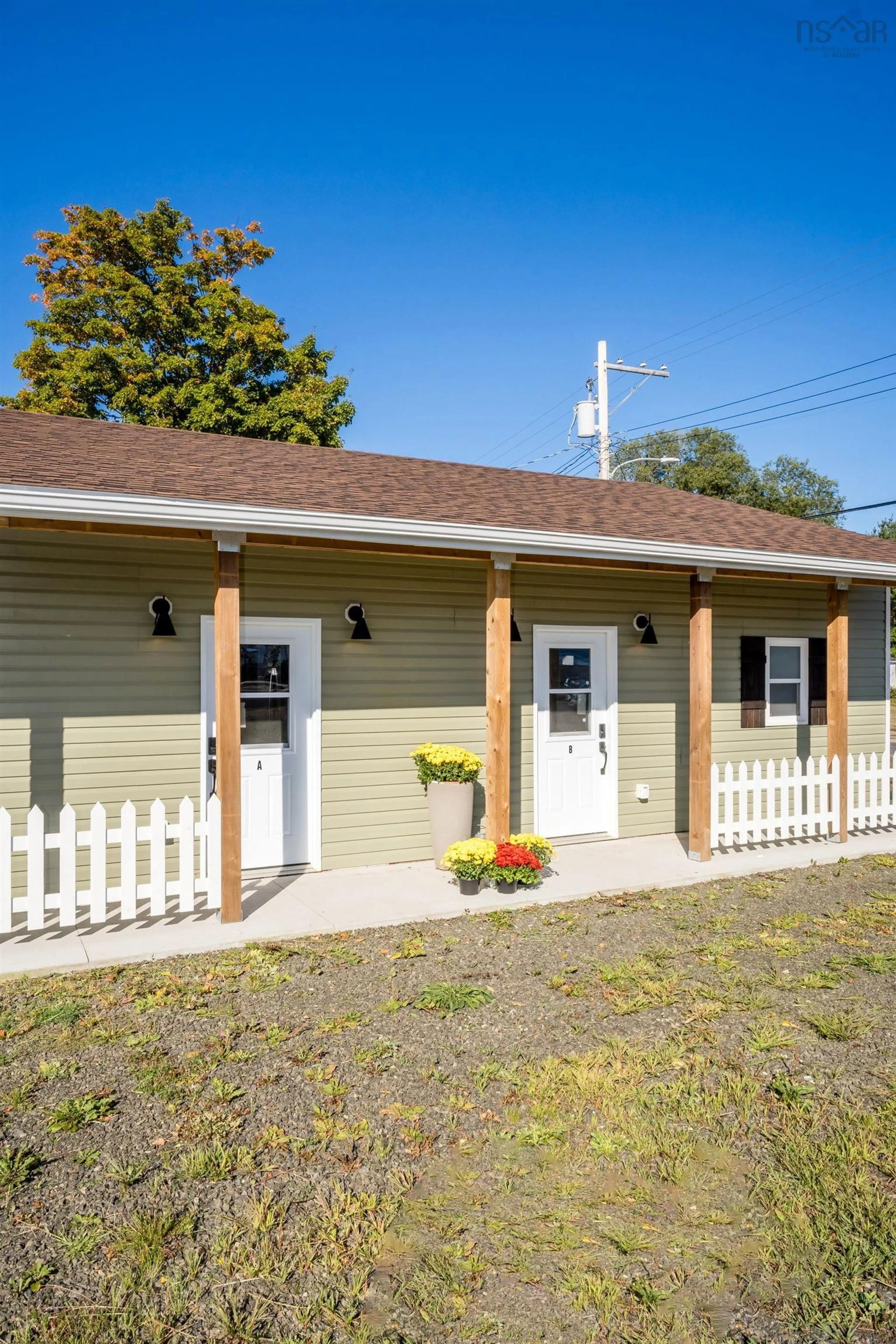 Home with vinyl exterior material, street for 17 Mckenna St, Bridgetown Nova Scotia B0S 1C0