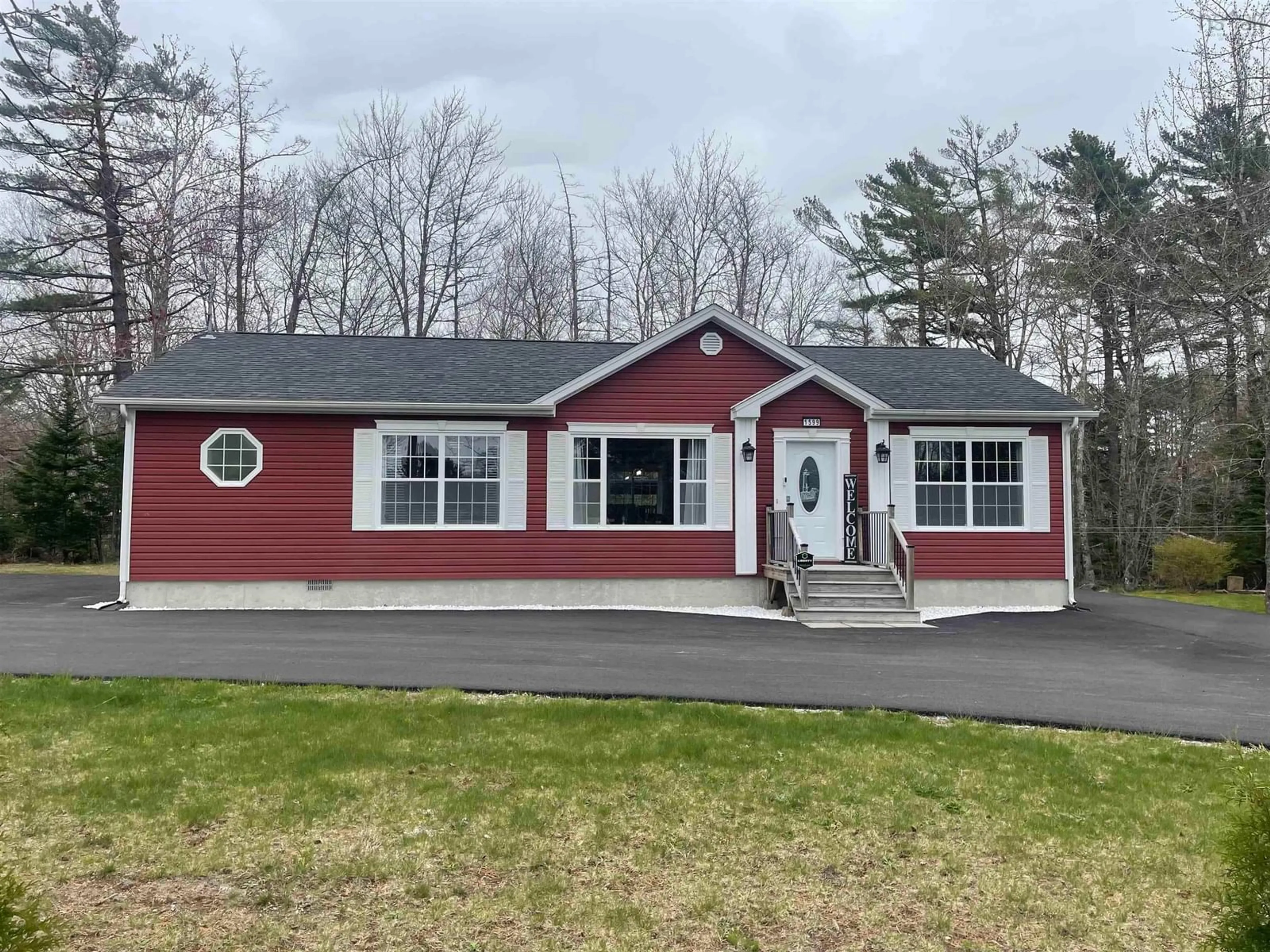 Home with vinyl exterior material, unknown for 1599 Lake Rd, Sandy Point Nova Scotia B0T 1W0