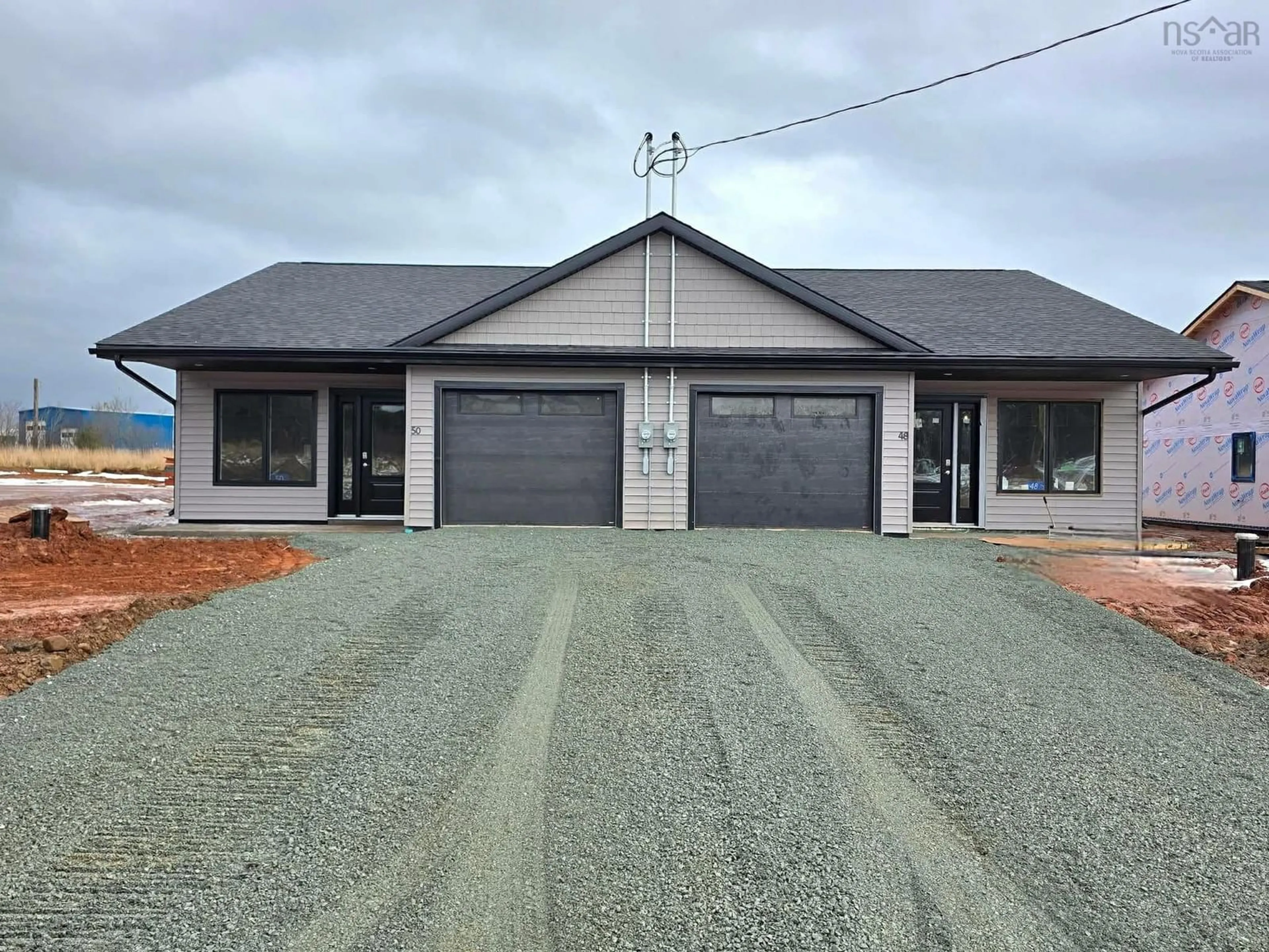 Indoor garage for 46 Summer Hill Pl, Upper Onslow Nova Scotia B6L 0G9