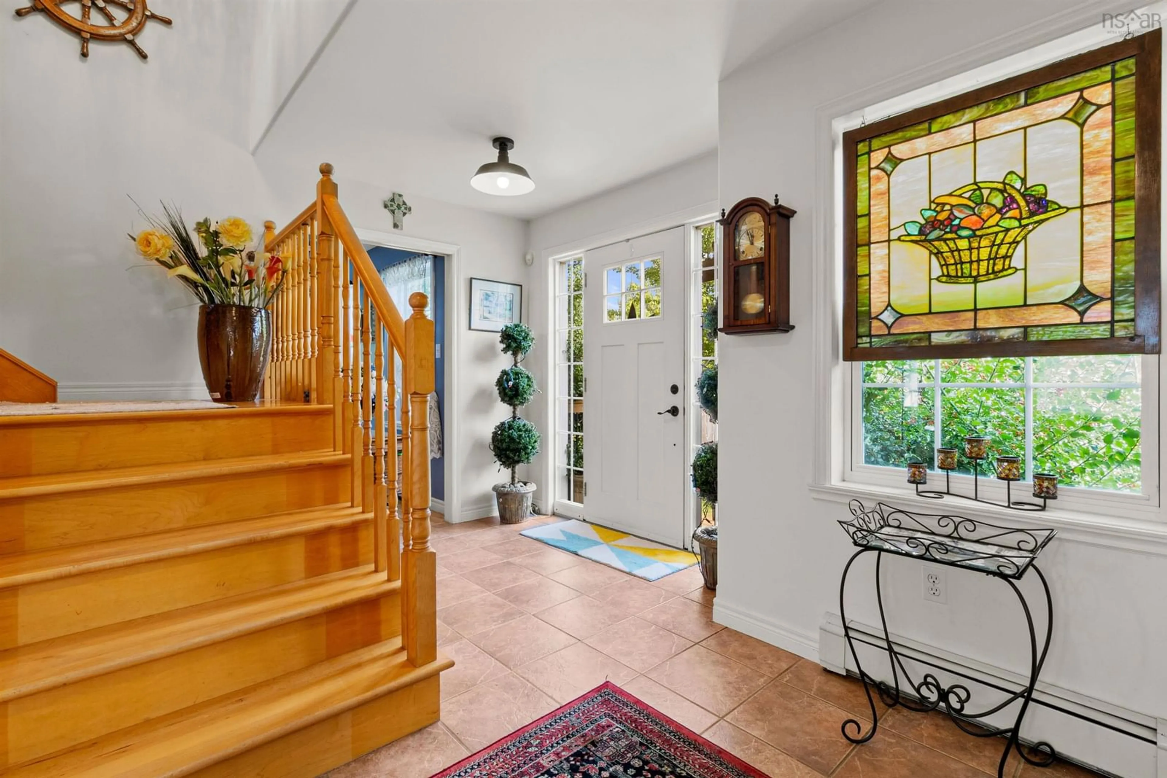 Indoor entryway for 122 Honeysuckle Rd, Middle Sackville Nova Scotia B4E 3J9