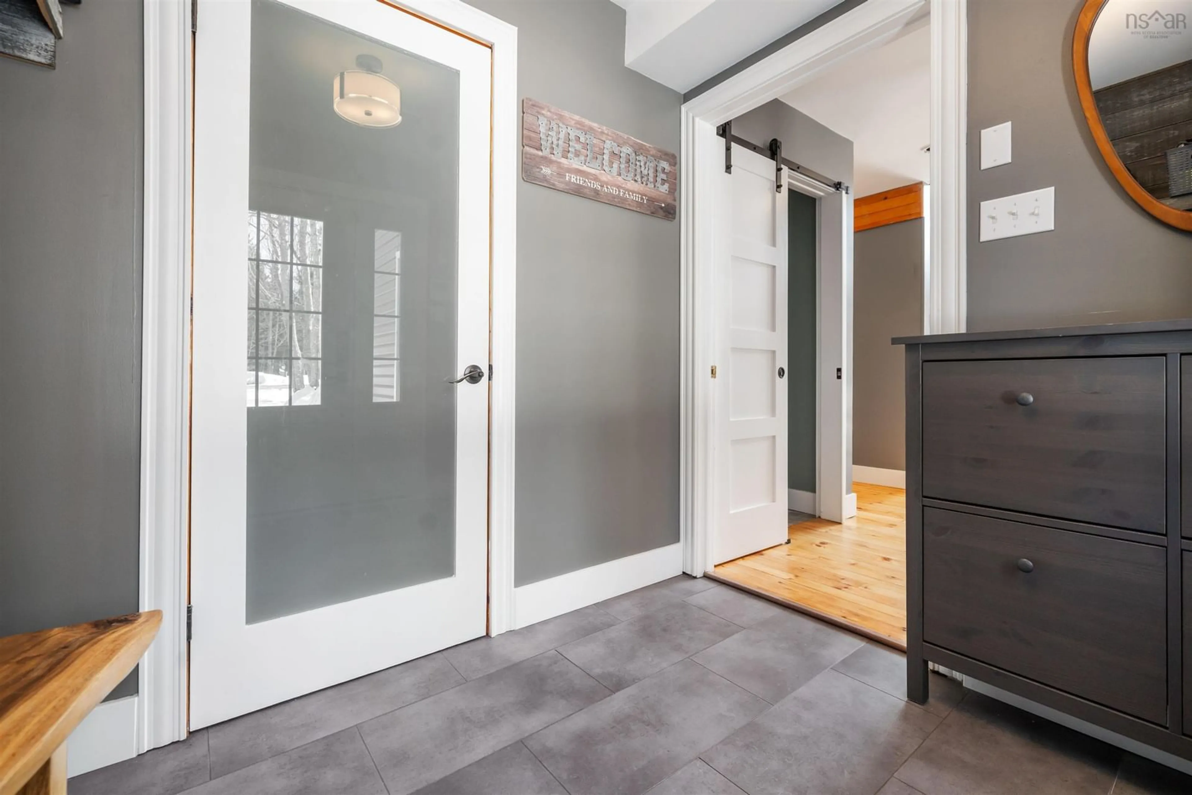 Indoor entryway for 52 Reade St, Pictou Nova Scotia B0K 1H0