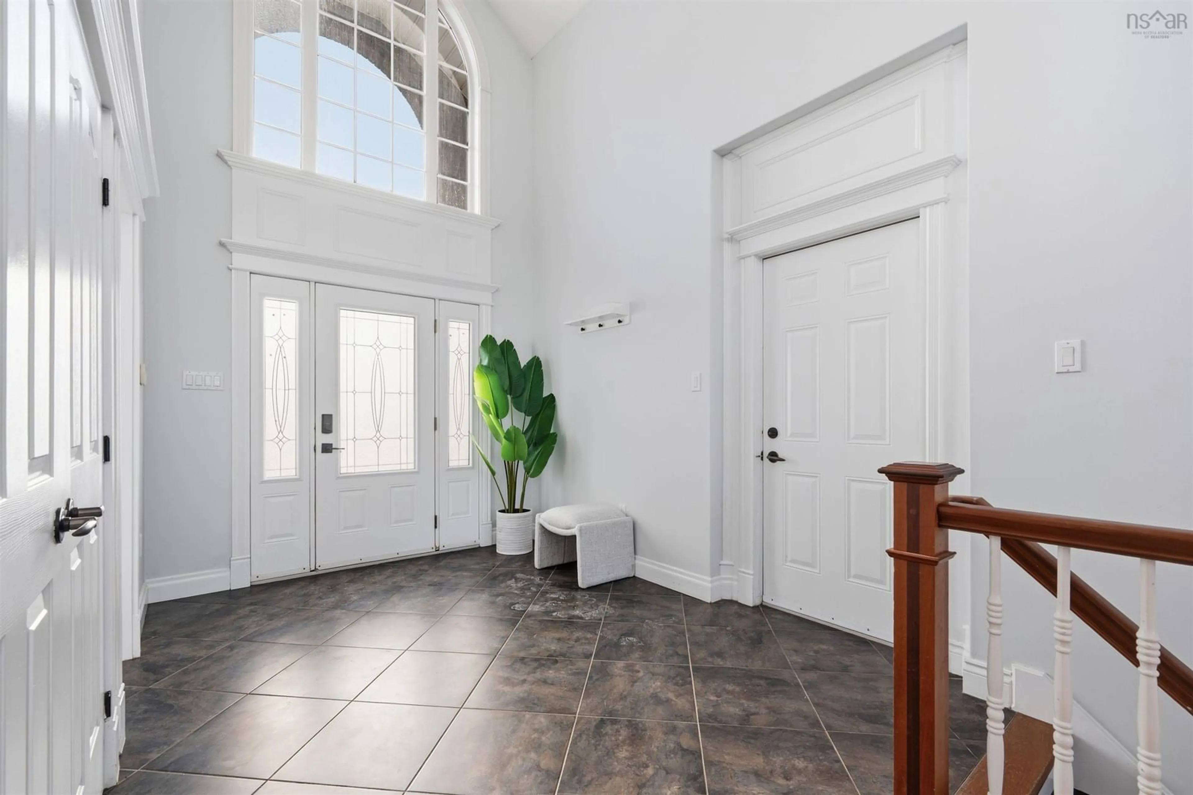 Indoor foyer for 84 Rochdale Pl, Bedford Nova Scotia B4A 0A7