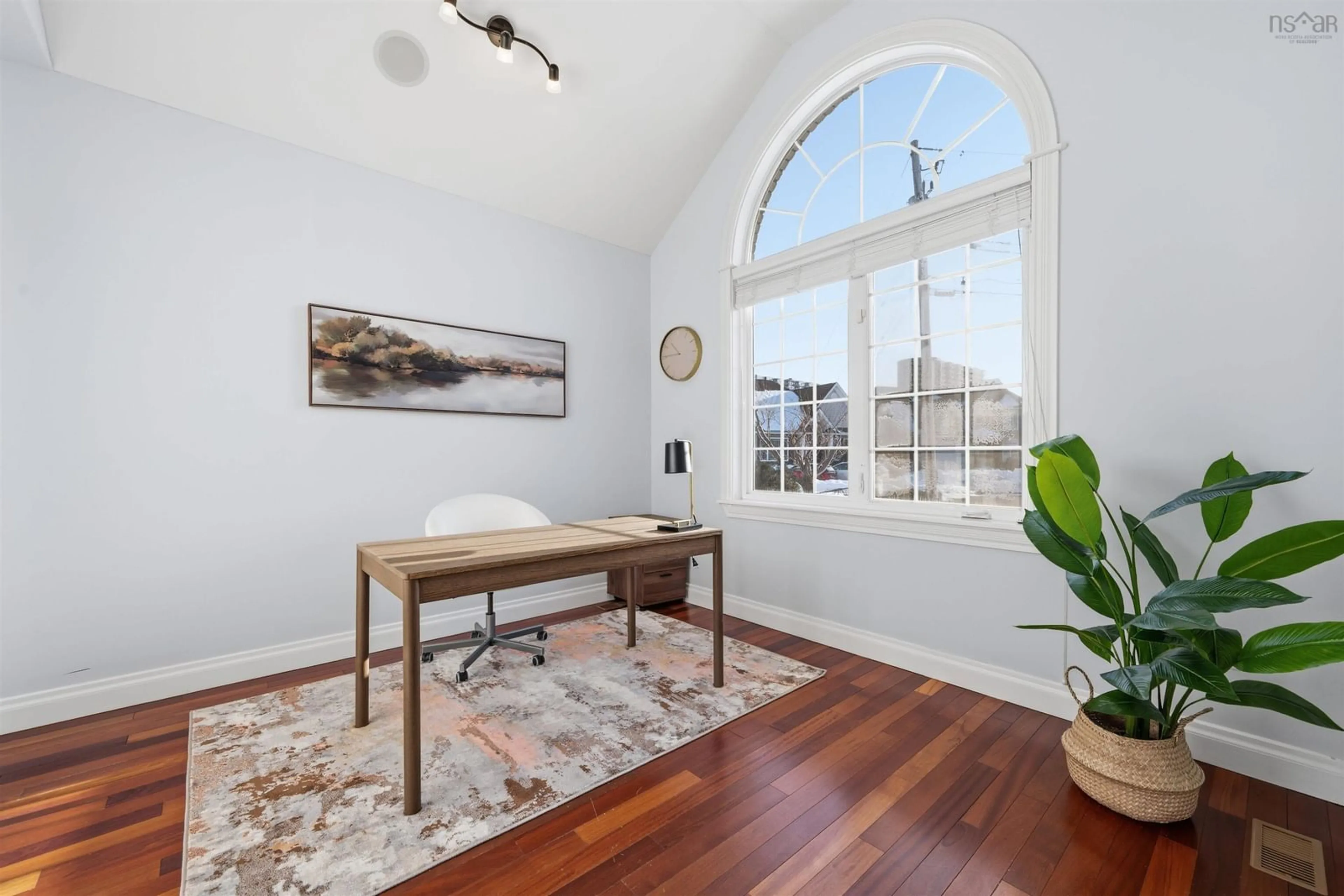 Indoor entryway for 84 Rochdale Pl, Bedford Nova Scotia B4A 0A7