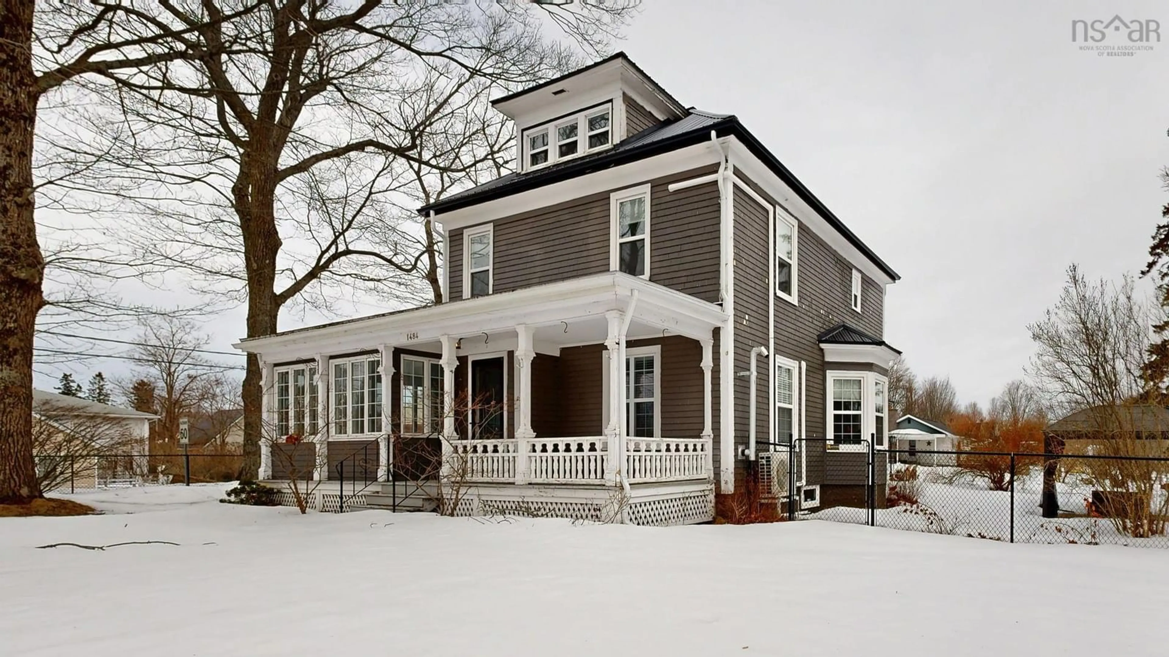 Home with vinyl exterior material, street for 1484 Bridge St, Kingston Nova Scotia B0P 1R0