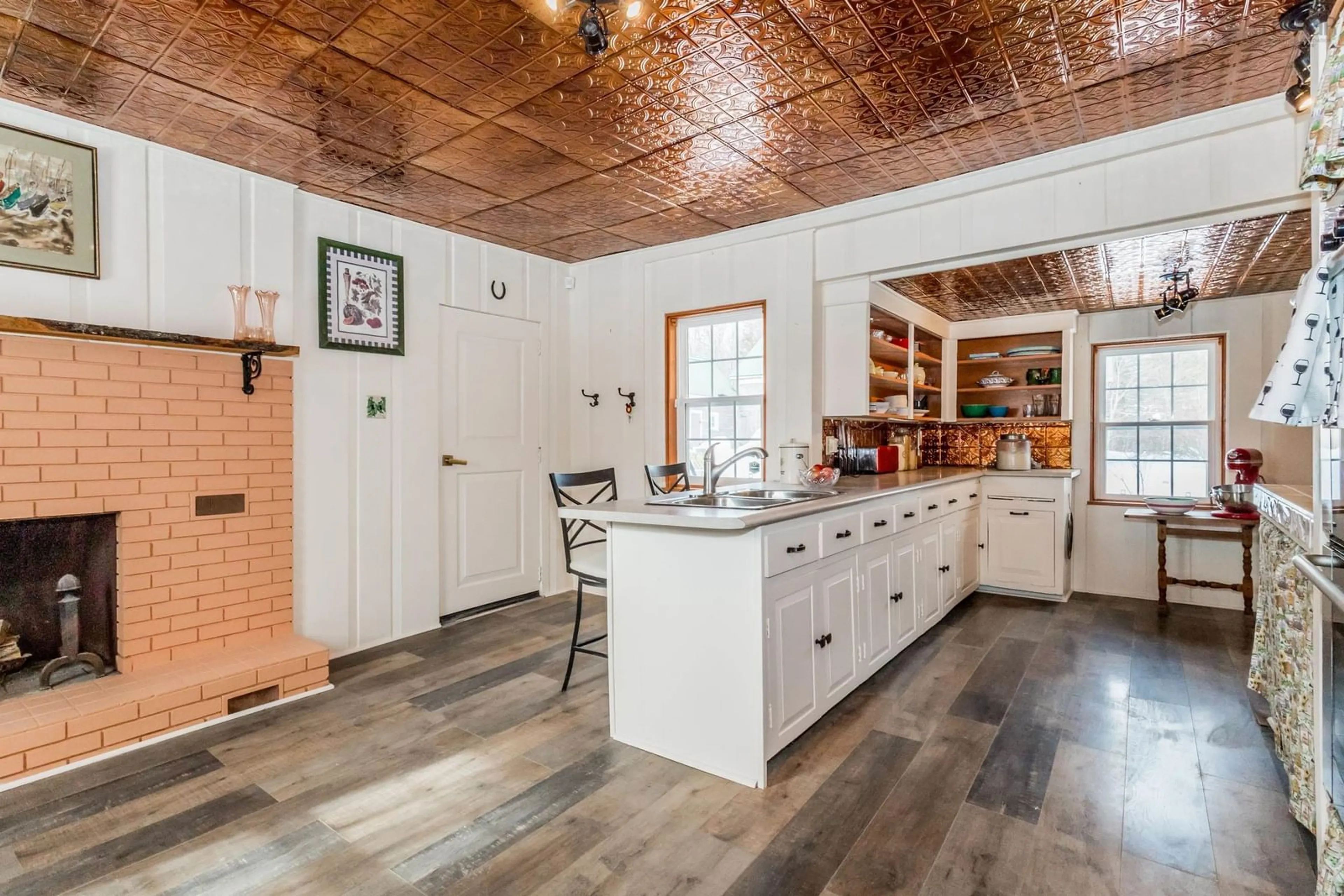 Open concept kitchen, unknown for 1665 Highway 362, Victoria Vale Nova Scotia B0S 1P0