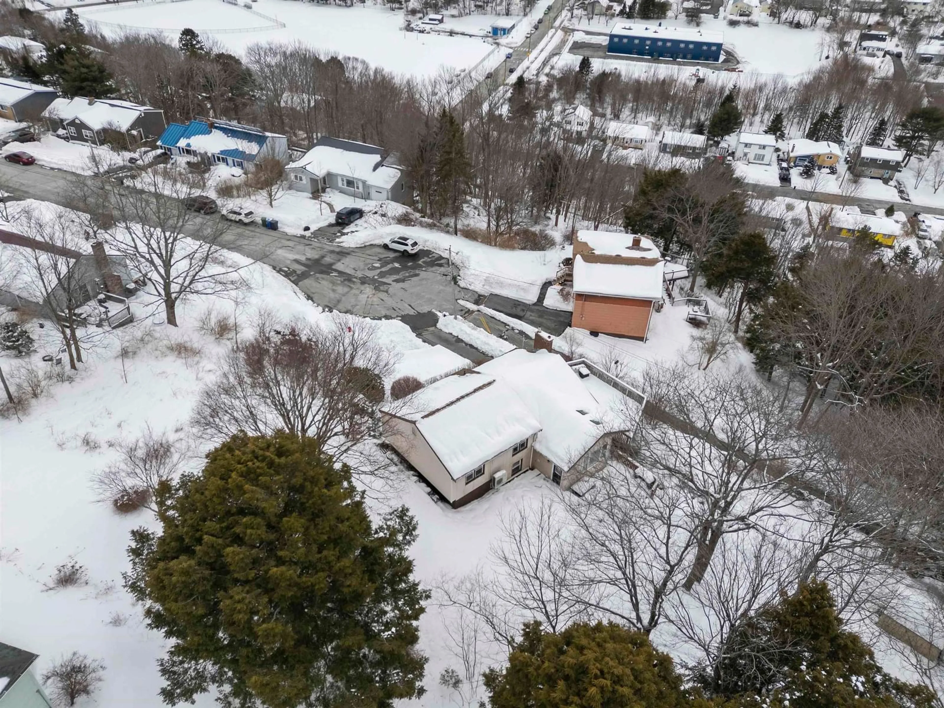 A pic from outside/outdoor area/front of a property/back of a property/a pic from drone, street for 61 Helene Ave, Woodlawn Nova Scotia B2X 1G5
