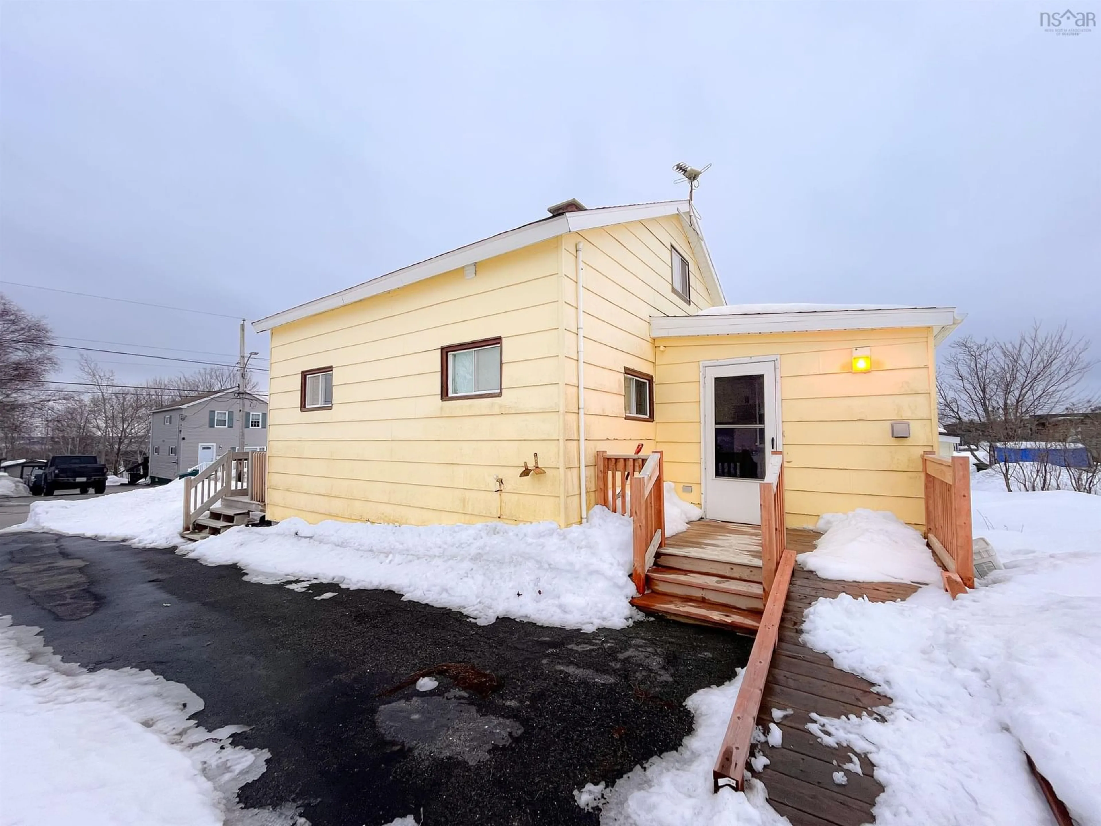 Unknown for 26 High St, North Sydney Nova Scotia B2A 2A4