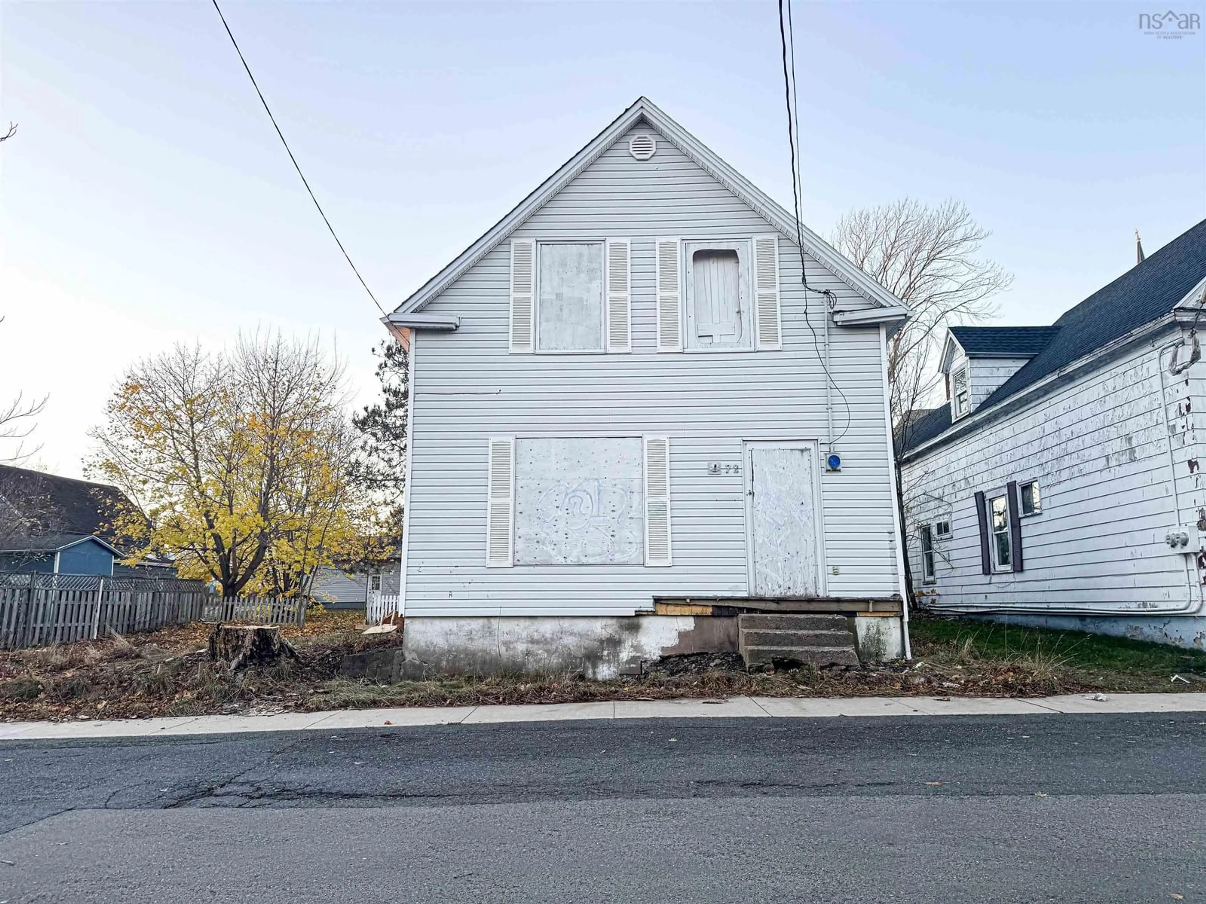 Unknown for 72 Pleasant St, North Sydney Nova Scotia B2A 1L5