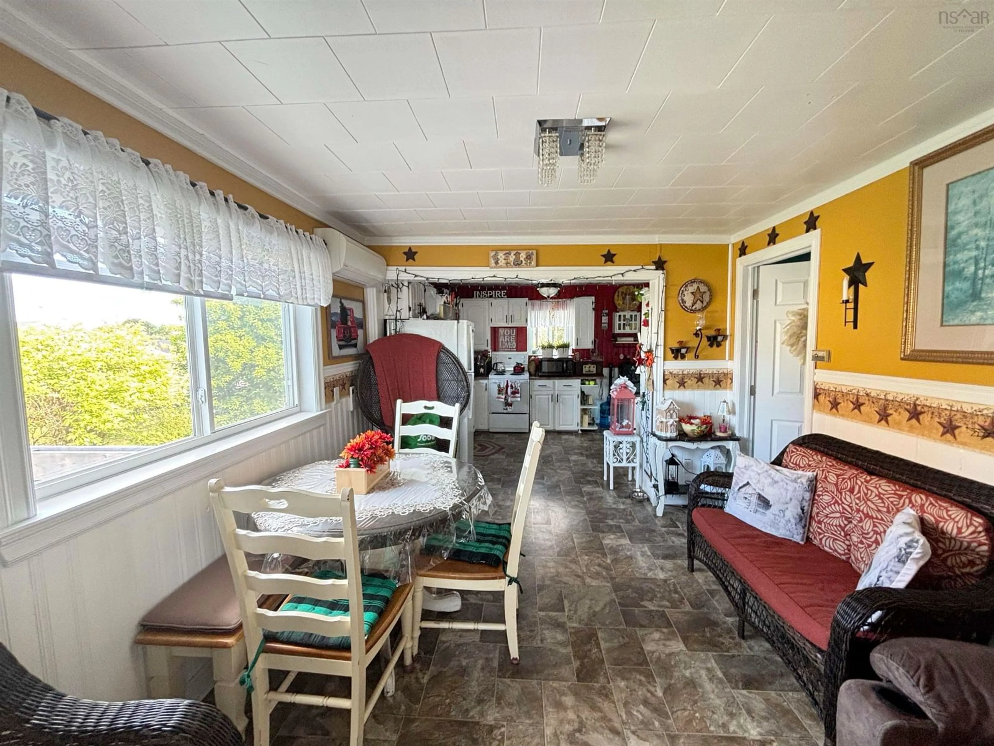 A pic of a room for 46 Quarry Rd, Glace Bay Nova Scotia B1A 1G1