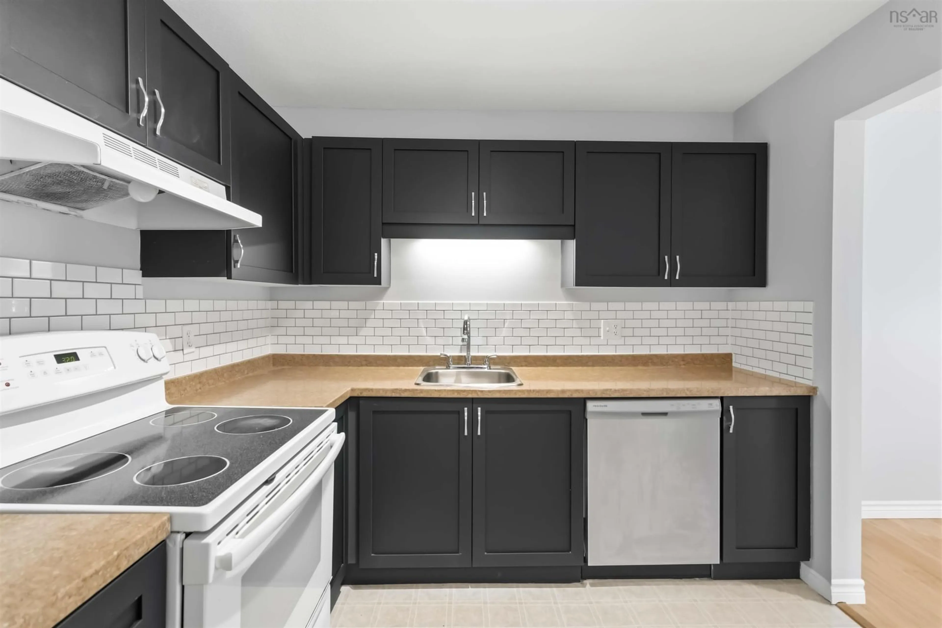 Standard kitchen, unknown for 12 Spinnaker Dr #401, Armdale Nova Scotia B3N 3A8